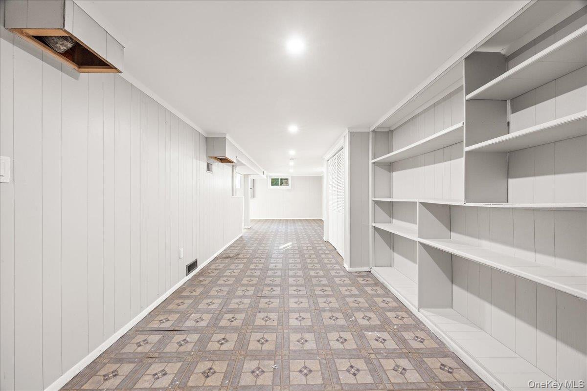 24 Stony Run Road, Newburgh, NY 12550