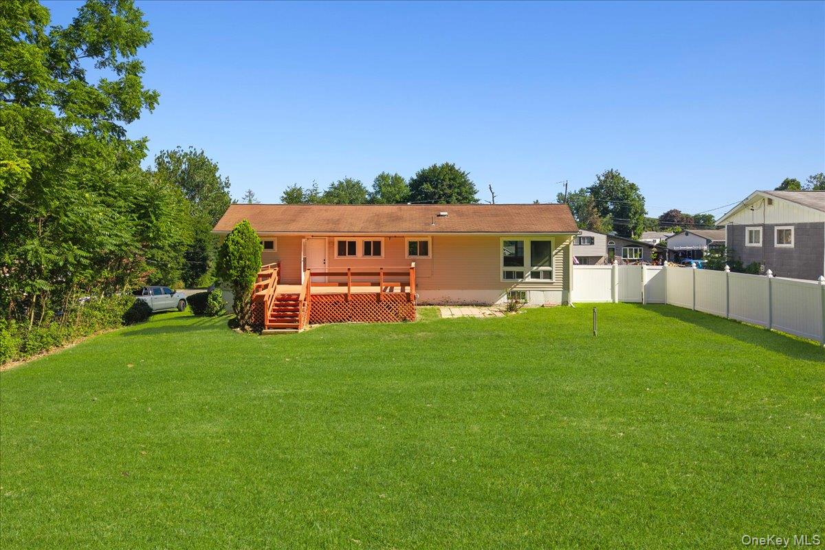 24 Stony Run Road, Newburgh, NY 12550