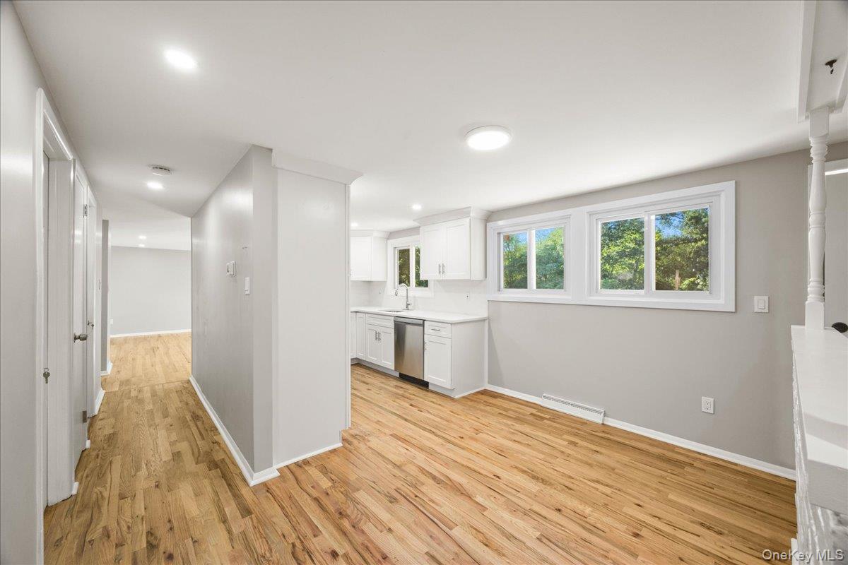 24 Stony Run Road, Newburgh, NY 12550