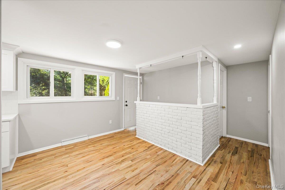 24 Stony Run Road, Newburgh, NY 12550