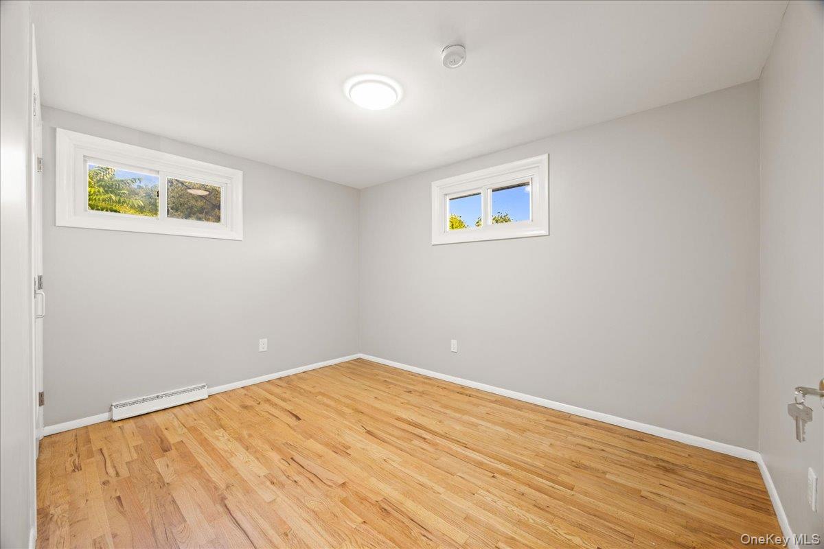 24 Stony Run Road, Newburgh, NY 12550