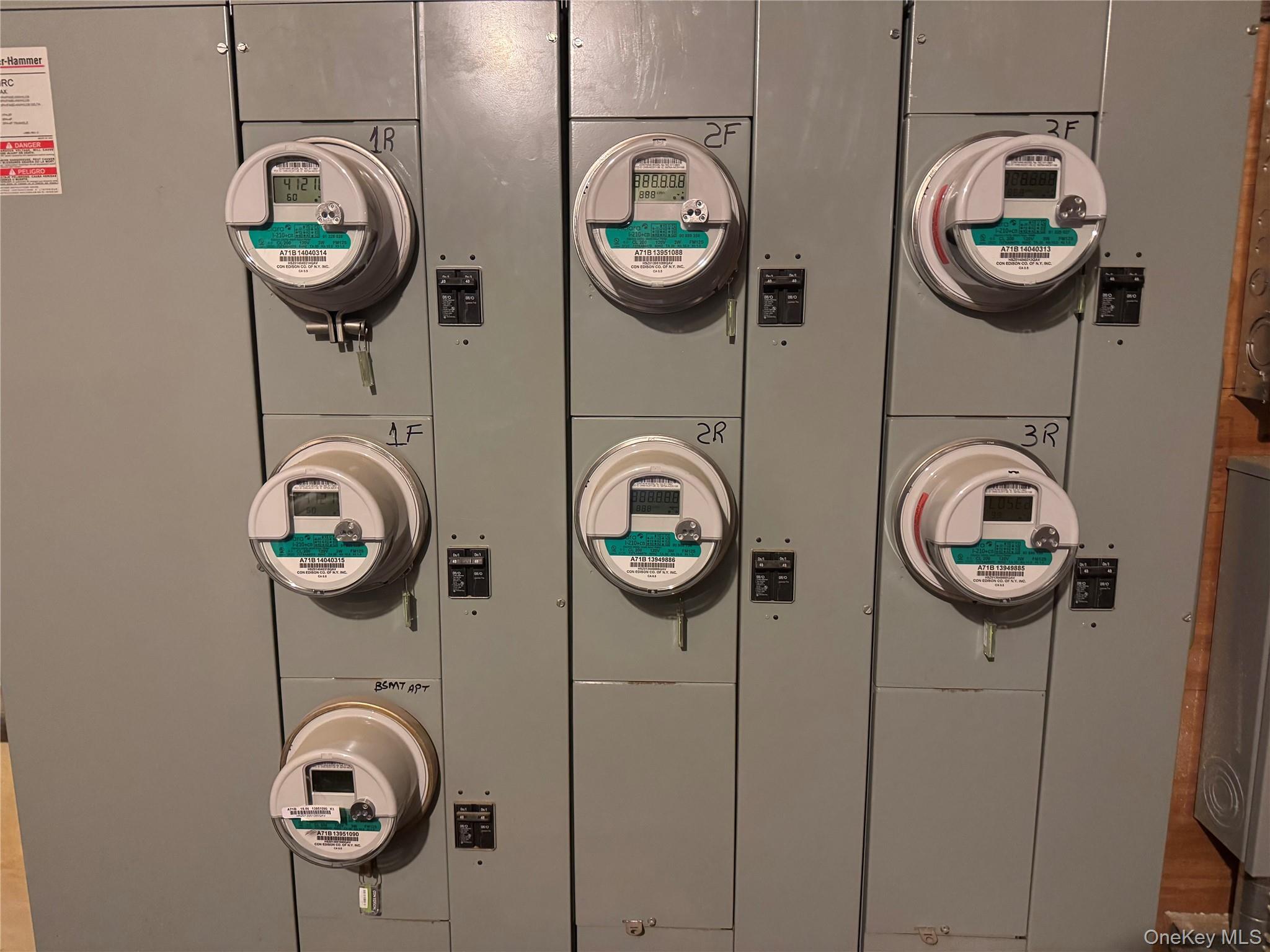 93 E 233rd Street, Bronx, NY 10470