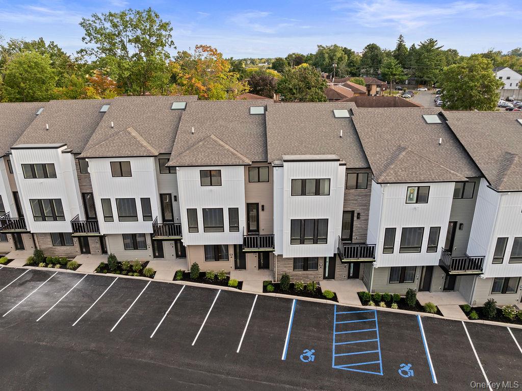 17 Union Road # 103, Spring Valley, NY 10977