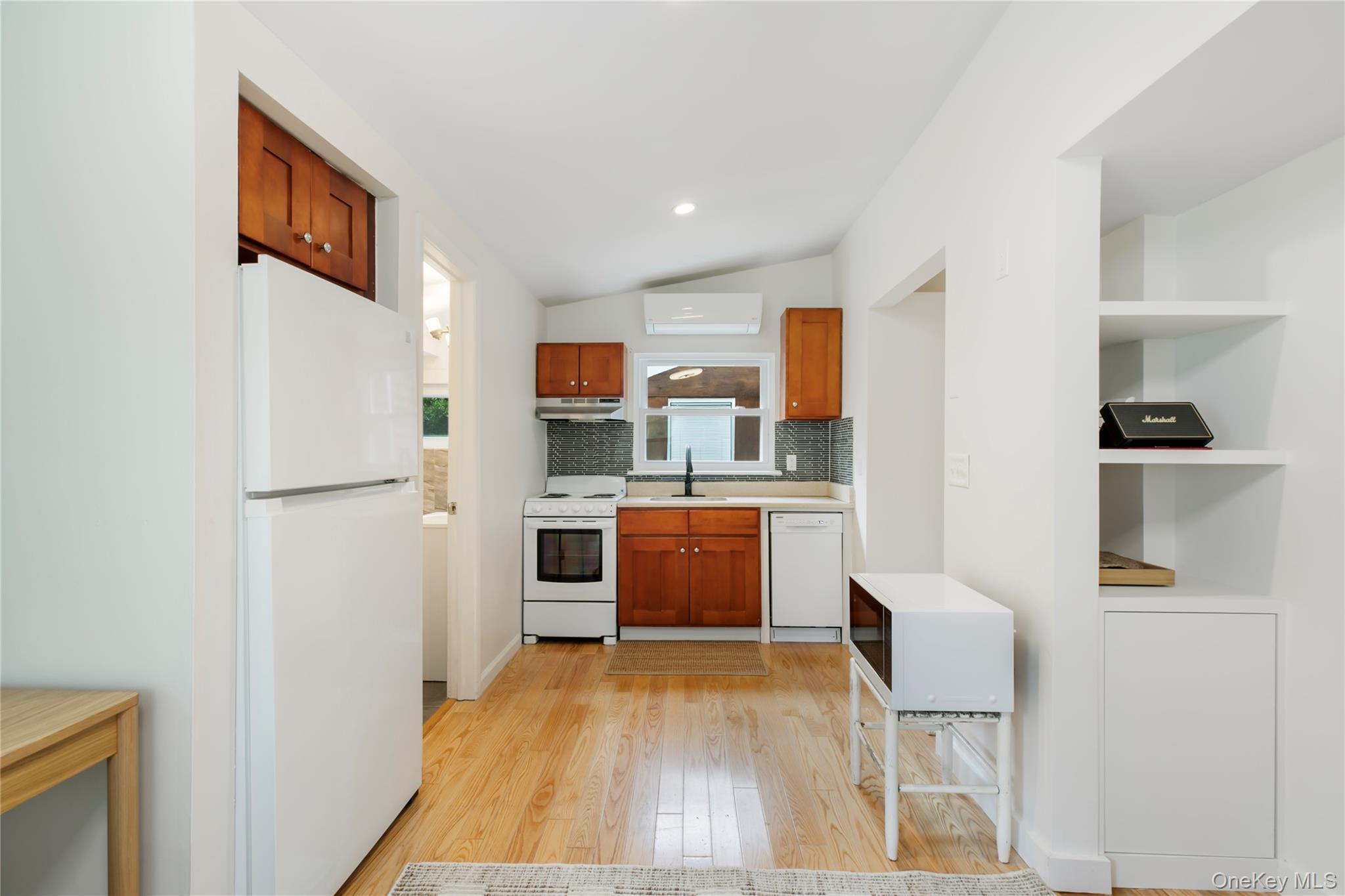 61 Squires Avenue, East Quogue, NY 11942