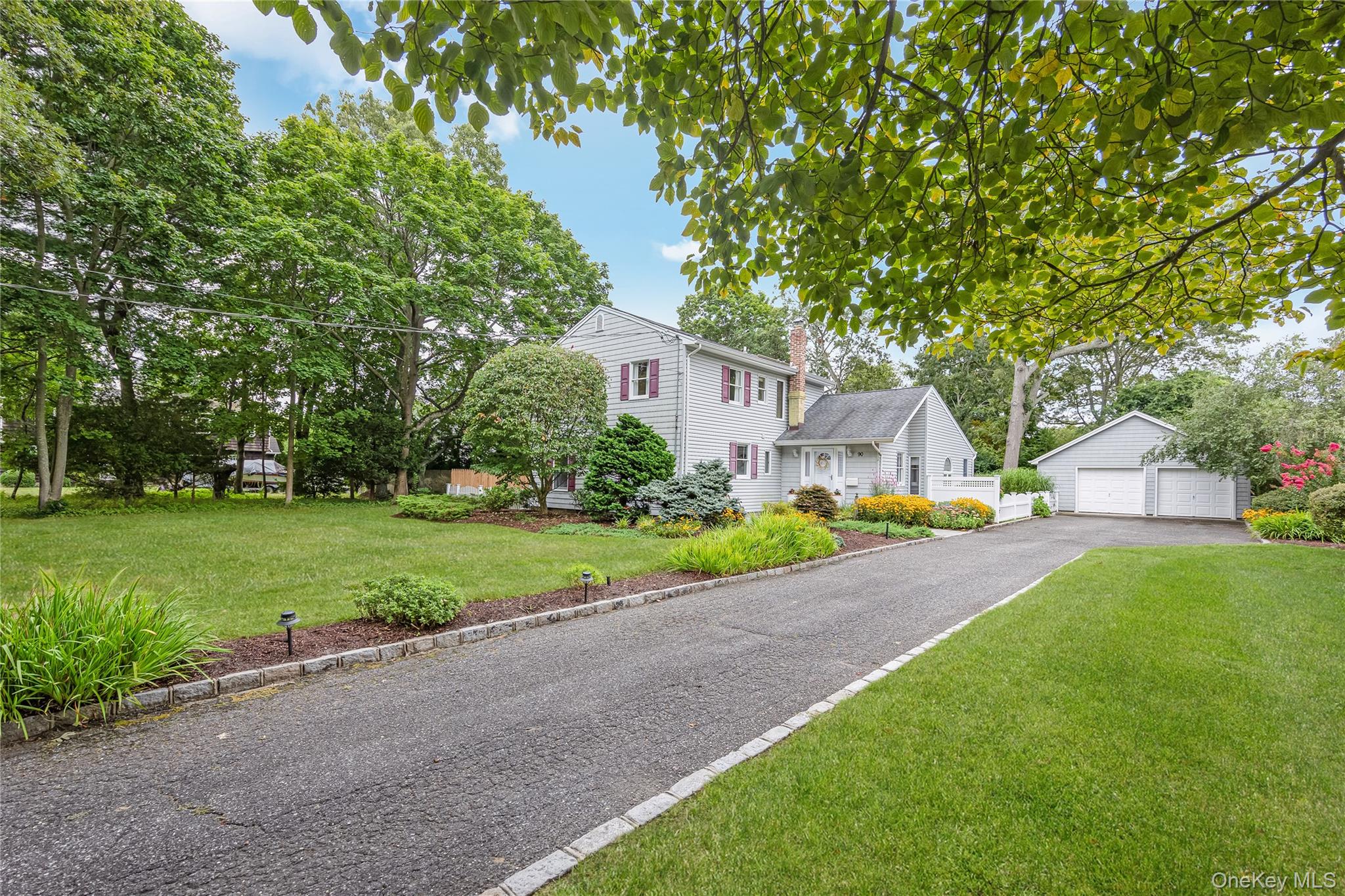 90 Academy Street, Bayport, NY 11705