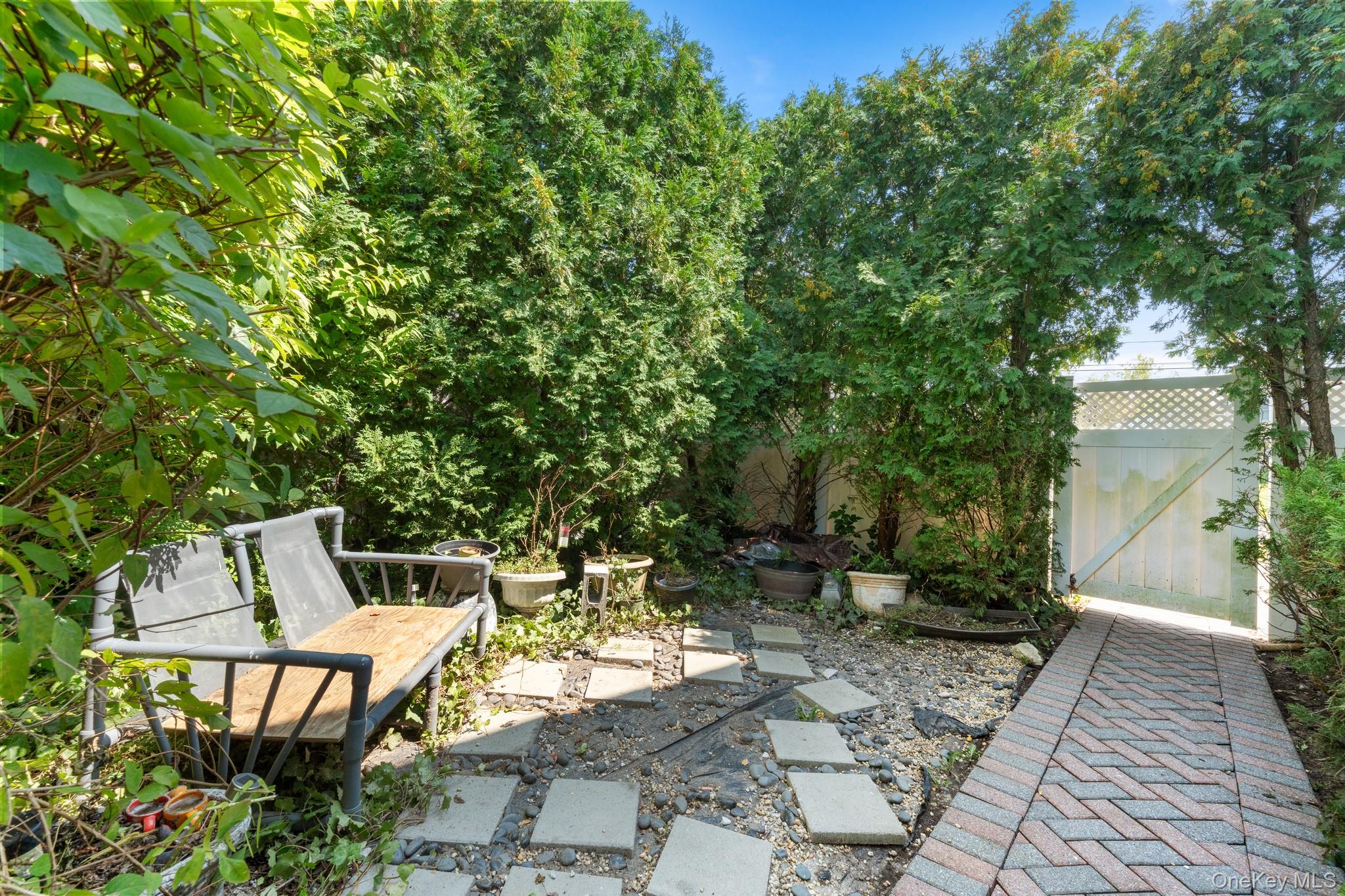 109 Remington Avenue, Selden, NY 11784