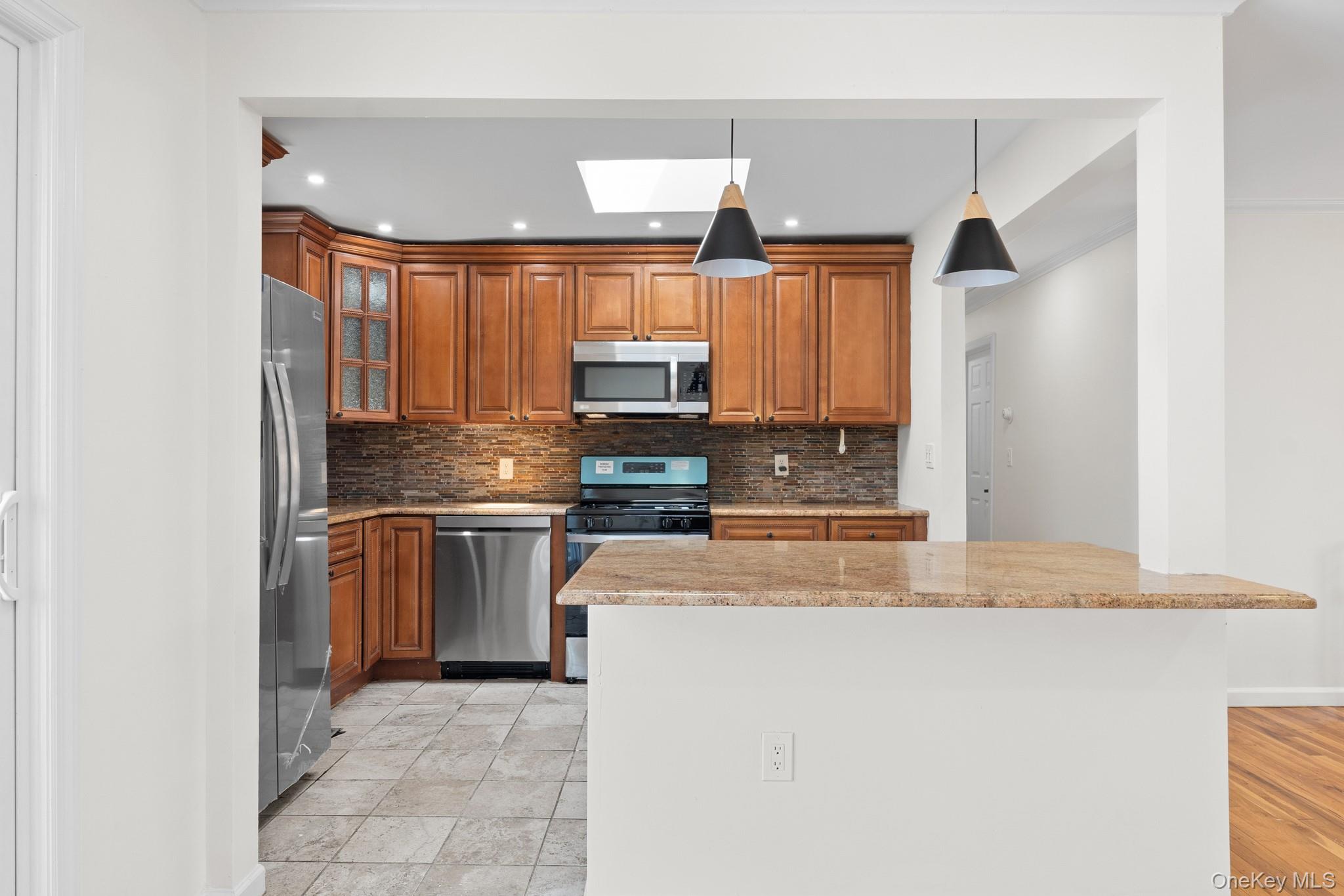 109 Remington Avenue, Selden, NY 11784