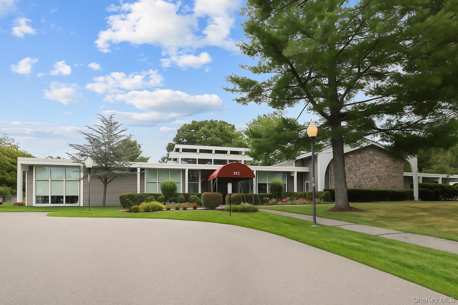 2 Hampton Court # A, Yorktown Heights, NY 10598