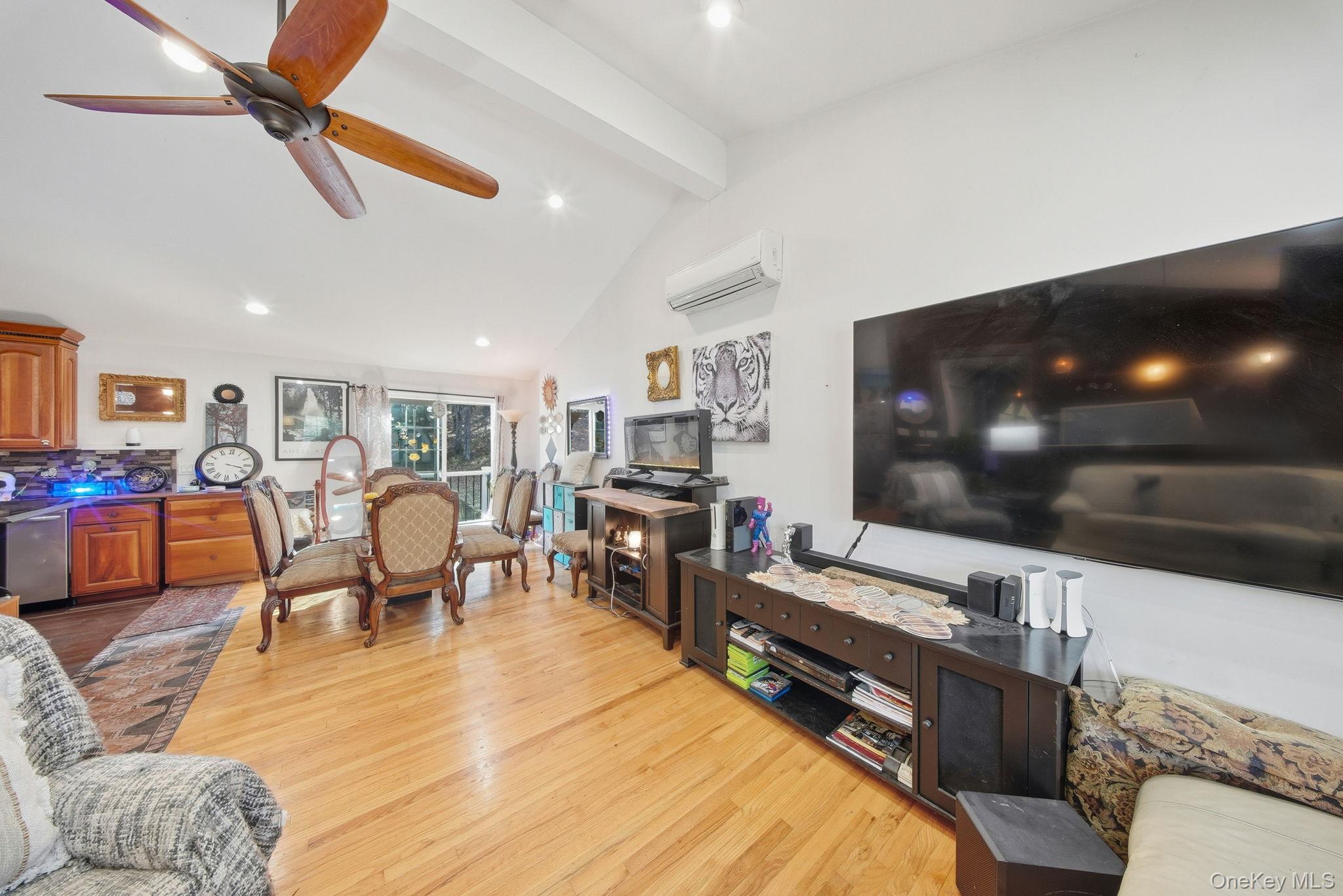 7 Dussenbury Drive, Florida, NY 10921