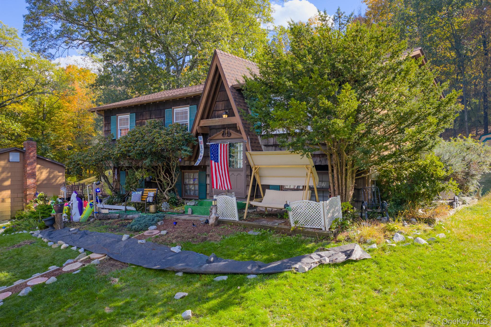 7 Dussenbury Drive, Florida, NY 10921