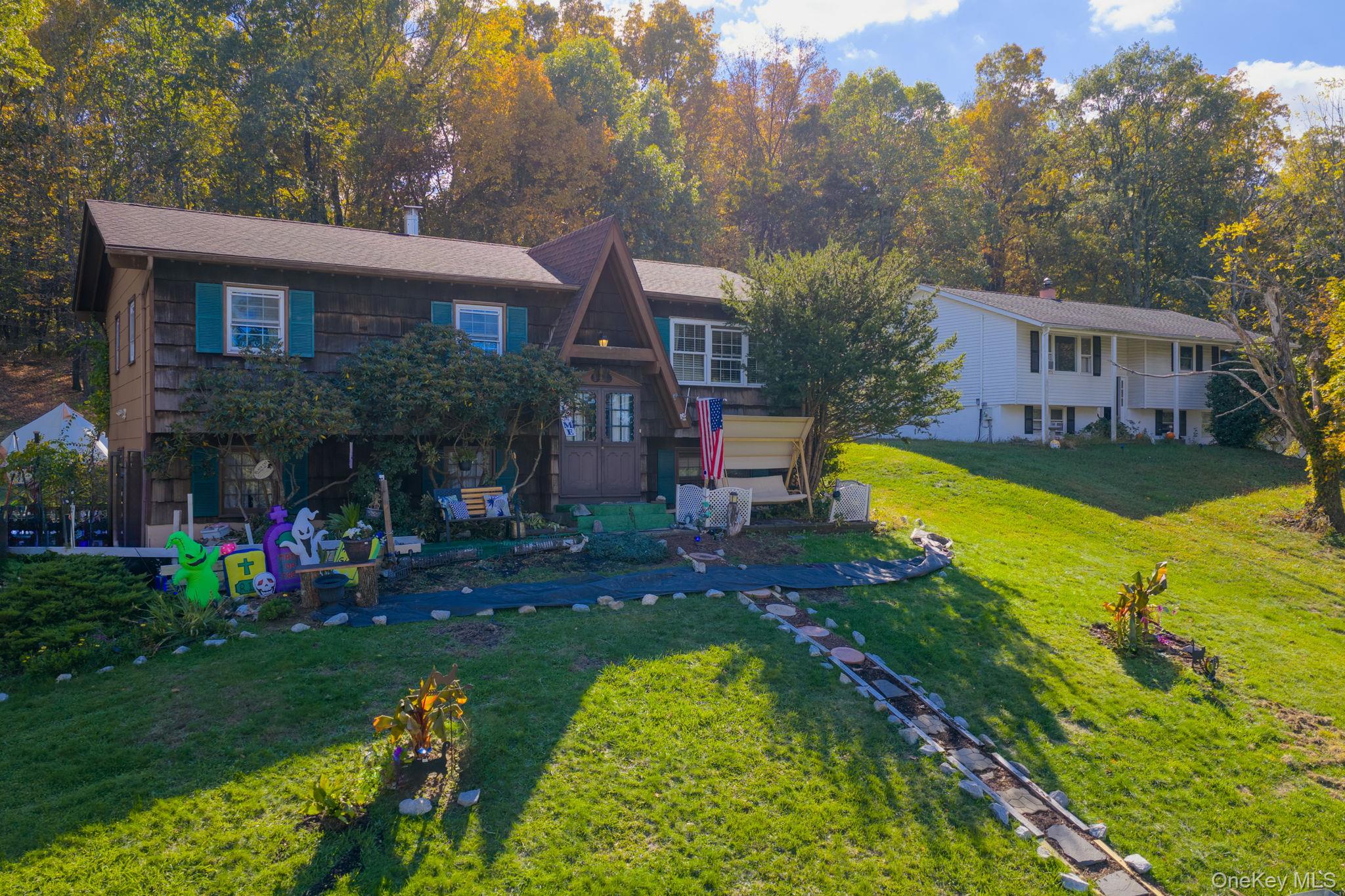 7 Dussenbury Drive, Florida, NY 10921