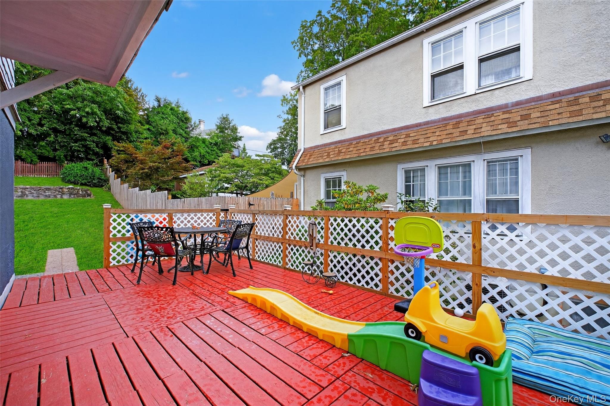 4 Marian Avenue, Poughkeepsie, NY 12601