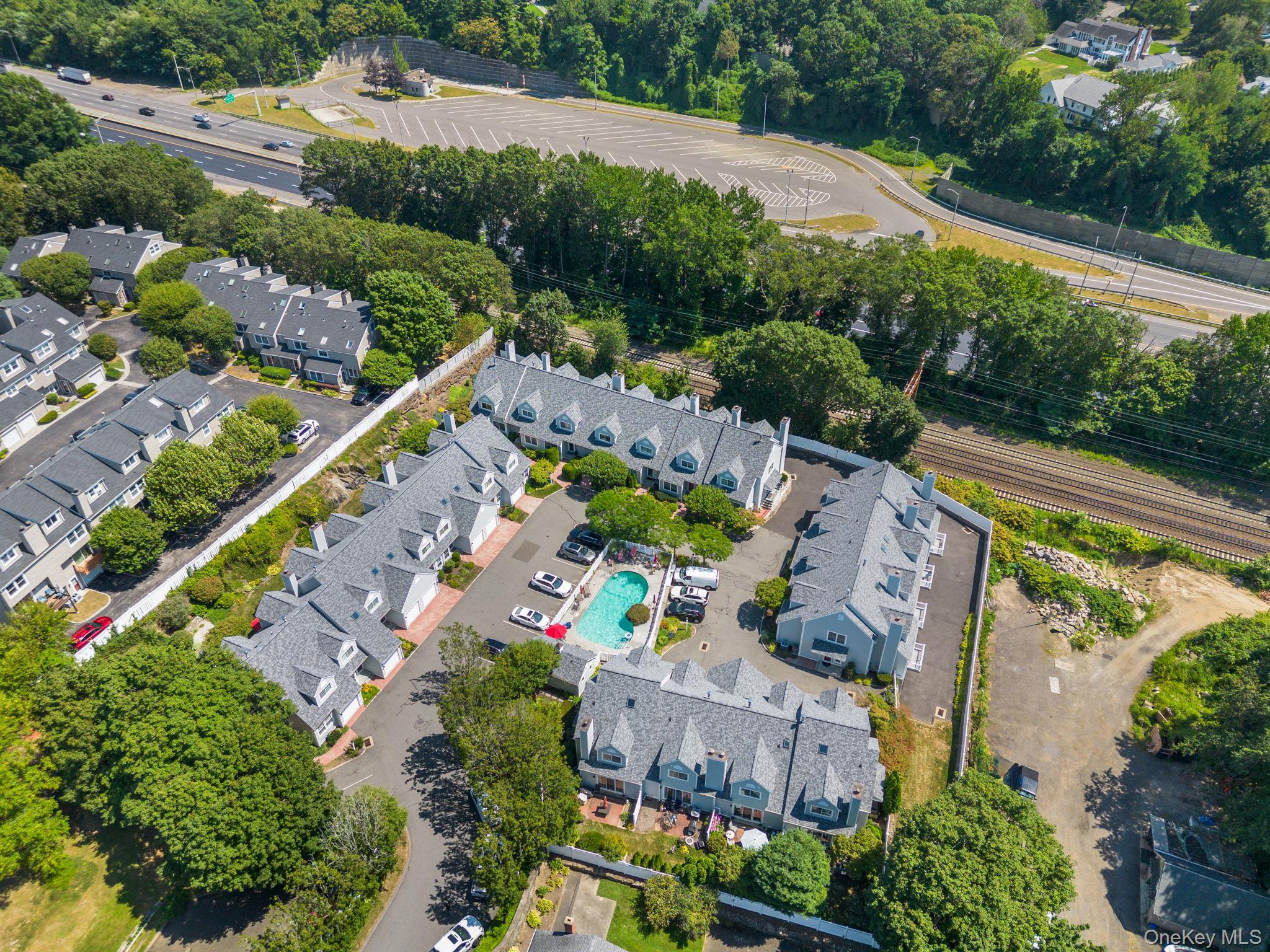 193 Hamilton Avenue # 20, Greenwich, CT 06830