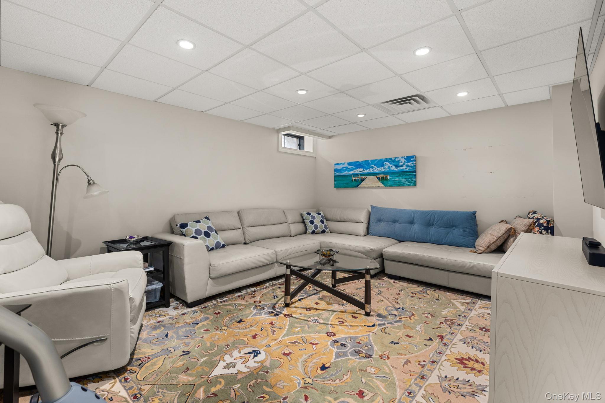 193 Hamilton Avenue # 20, Greenwich, CT 06830