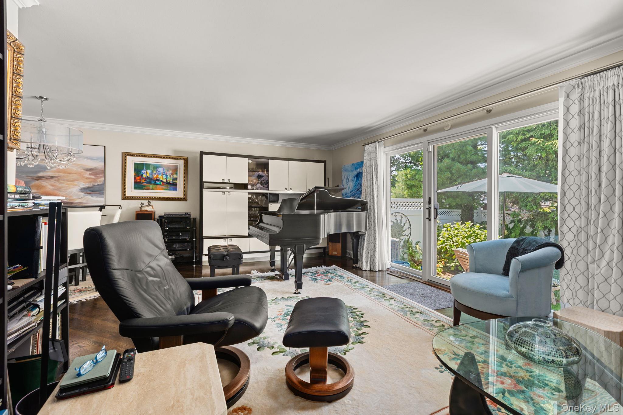 193 Hamilton Avenue # 20, Greenwich, CT 06830
