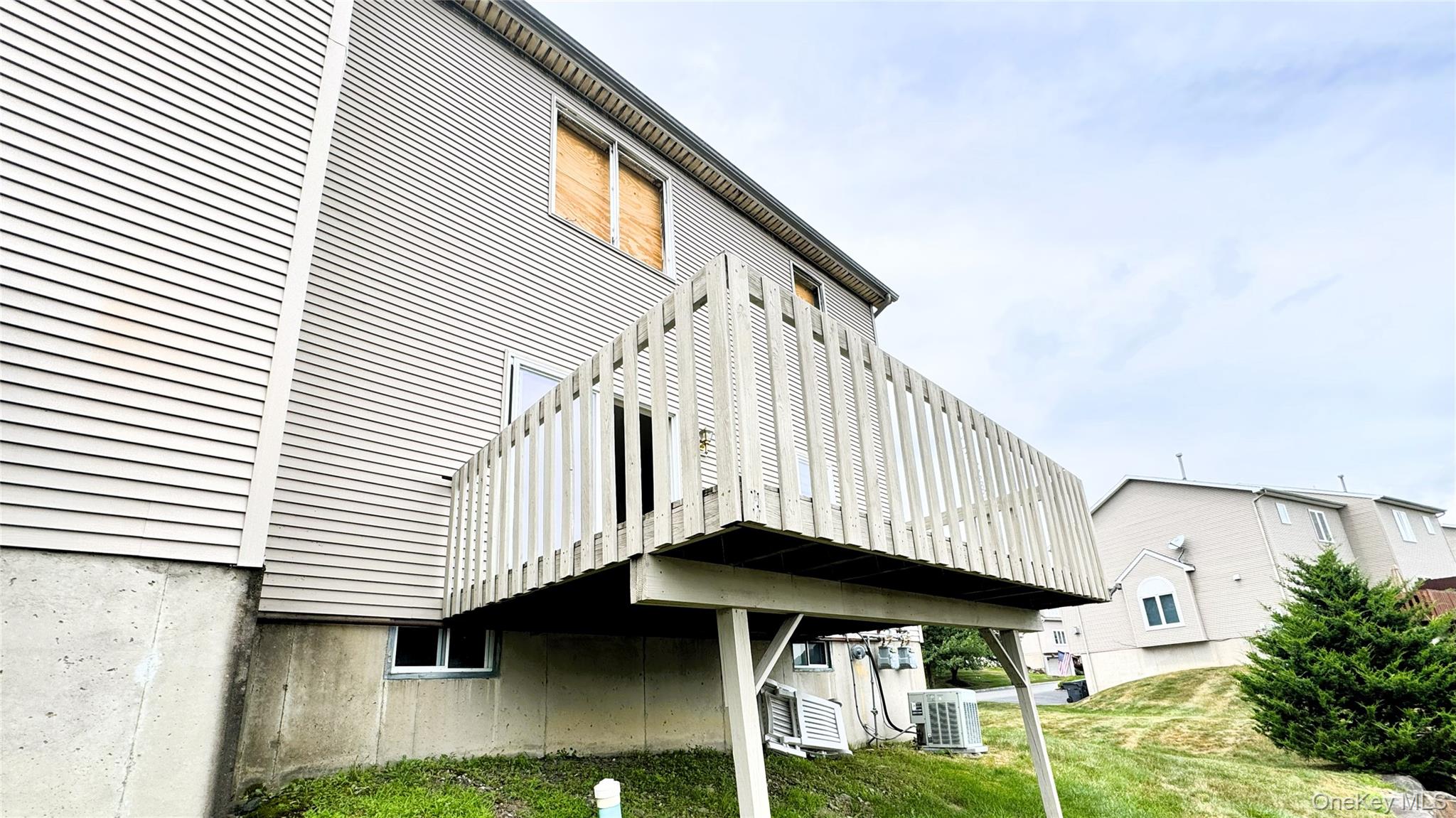 21 Rockridge Drive, Highland Mills, NY 10930