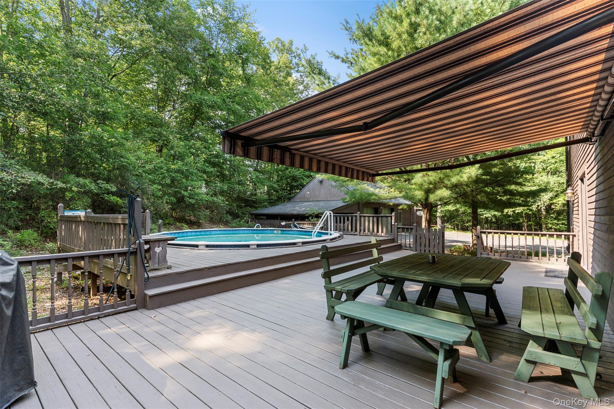 213 Ski Run Road, Bloomingburg, NY 12721