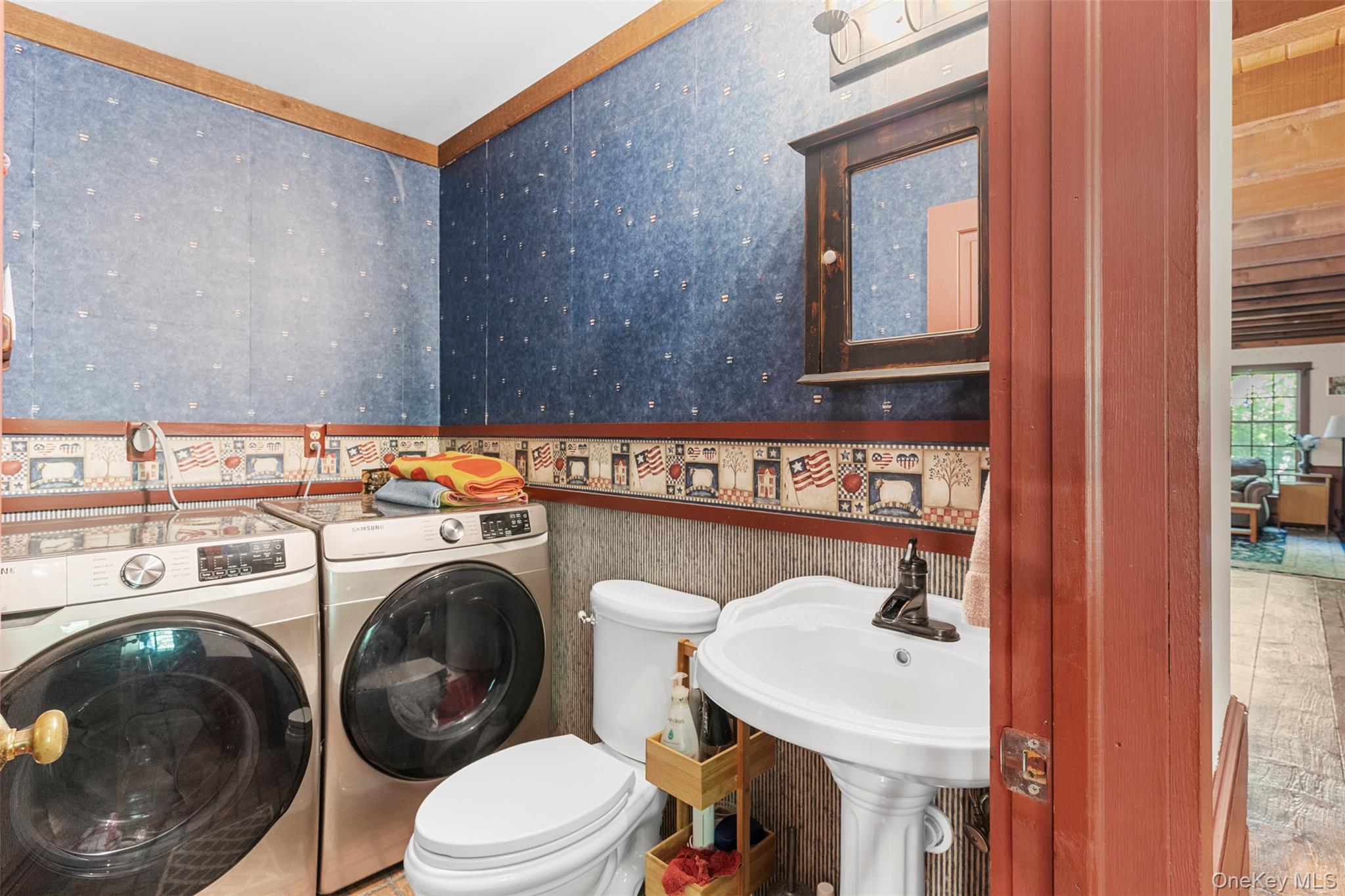 213 Ski Run Road, Bloomingburg, NY 12721