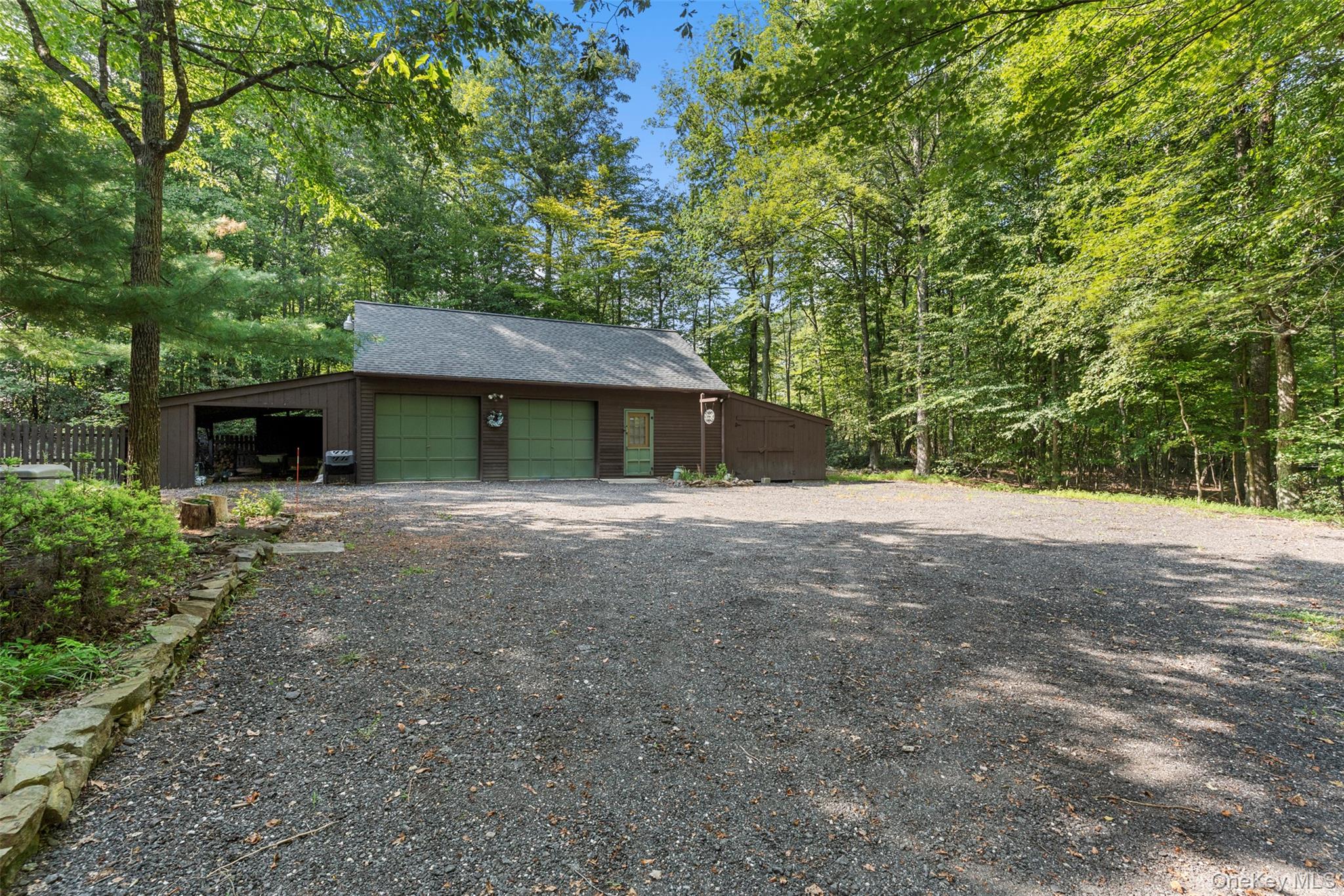 213 Ski Run Road, Bloomingburg, NY 12721