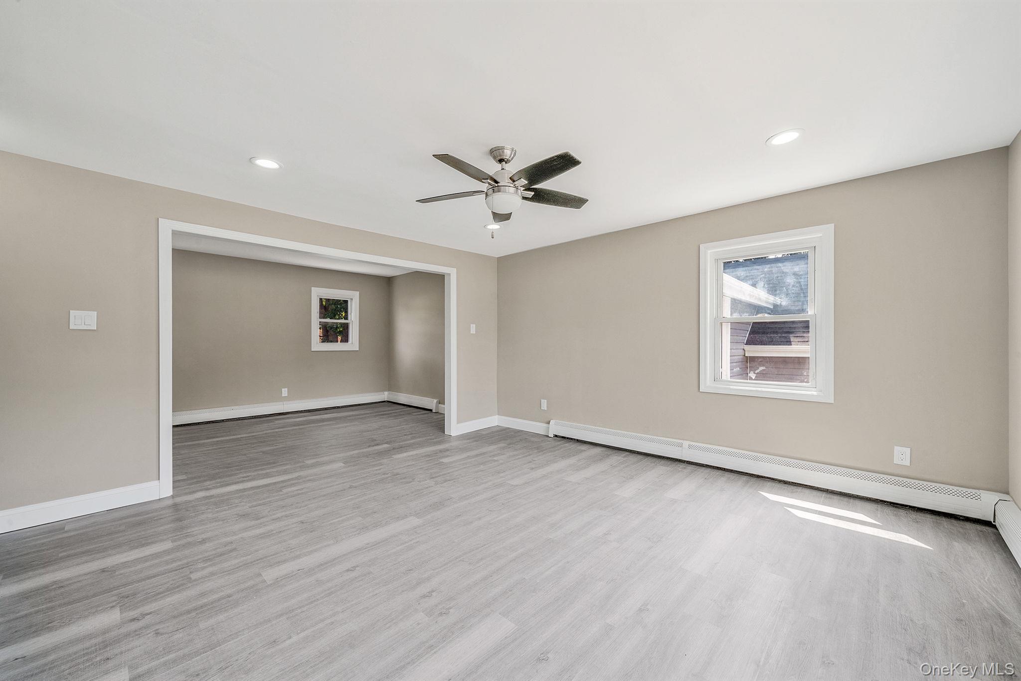 286 Old Country Road, Deer Park, NY 11729