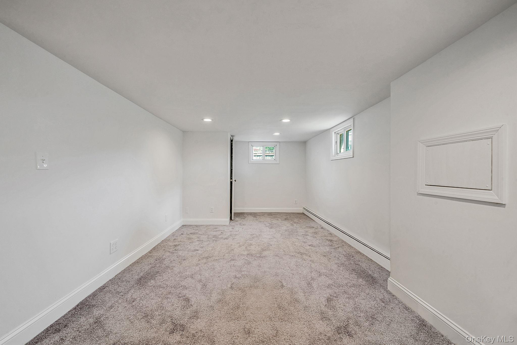 286 Old Country Road, Deer Park, NY 11729