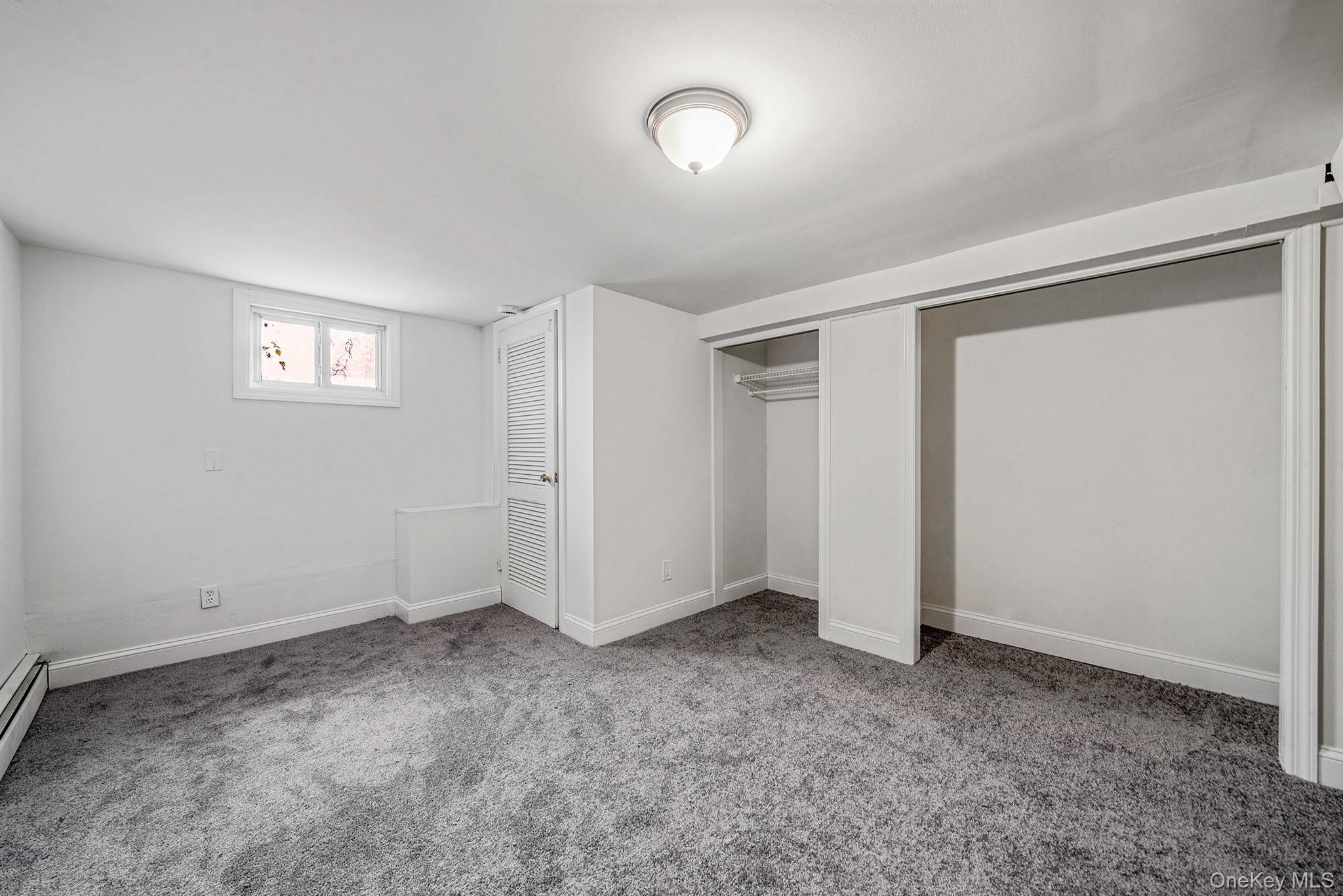 286 Old Country Road, Deer Park, NY 11729