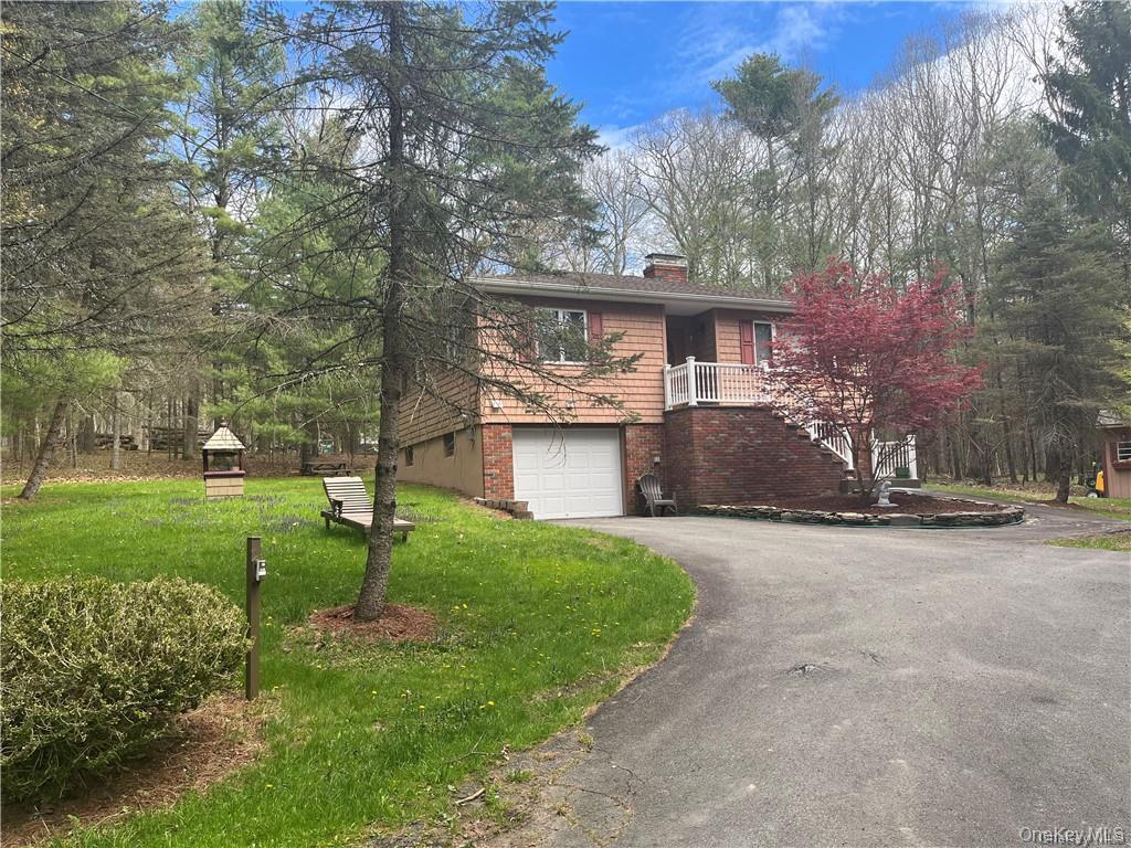 10 White Pine Road, Glen Spey, NY 12737