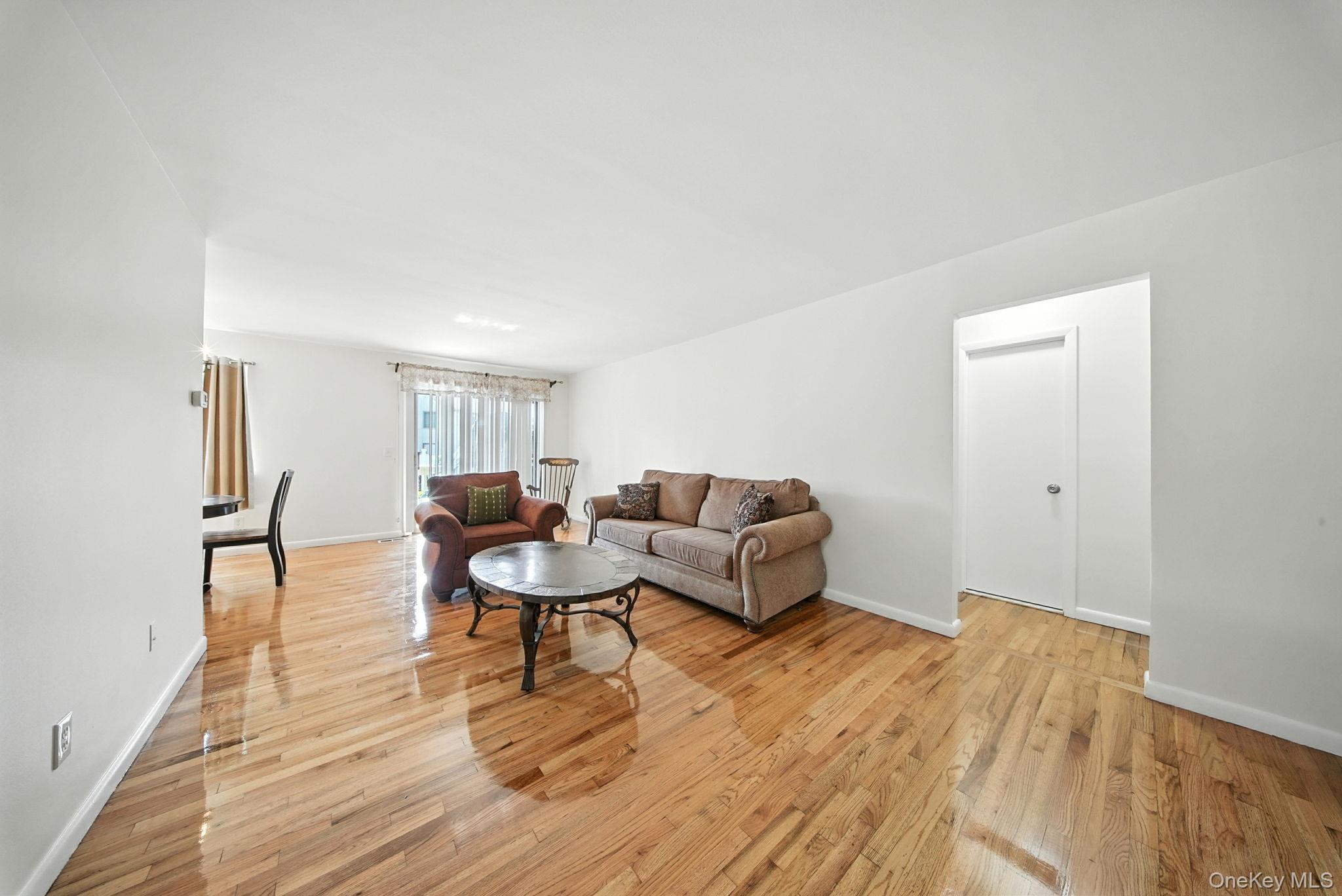 89 Sycamore Drive, Middletown, NY 10940