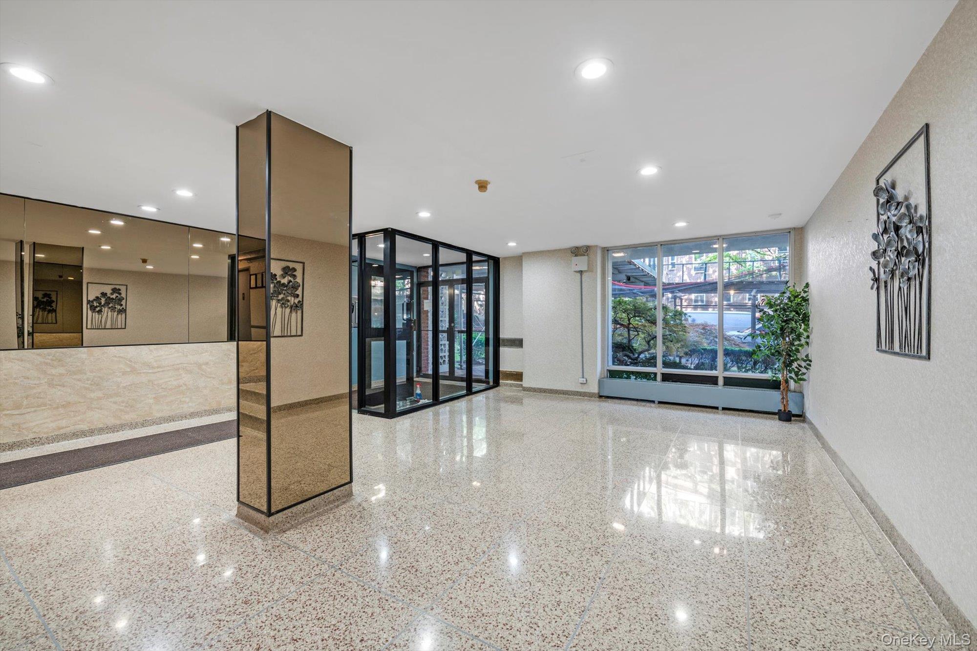 83-60 118th Street # 12F, Kew Gardens, NY 11415