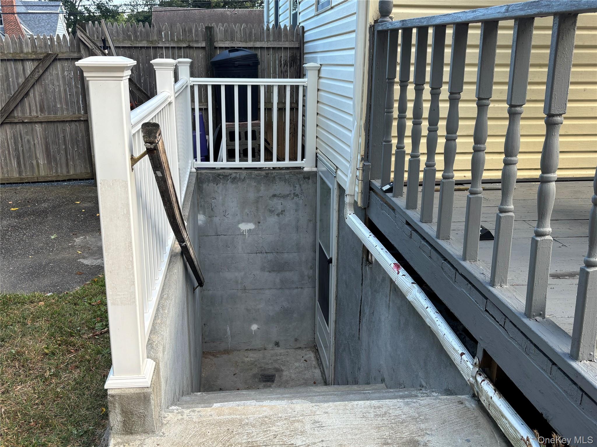 26 E 12th Street, Huntington Station, NY 11746