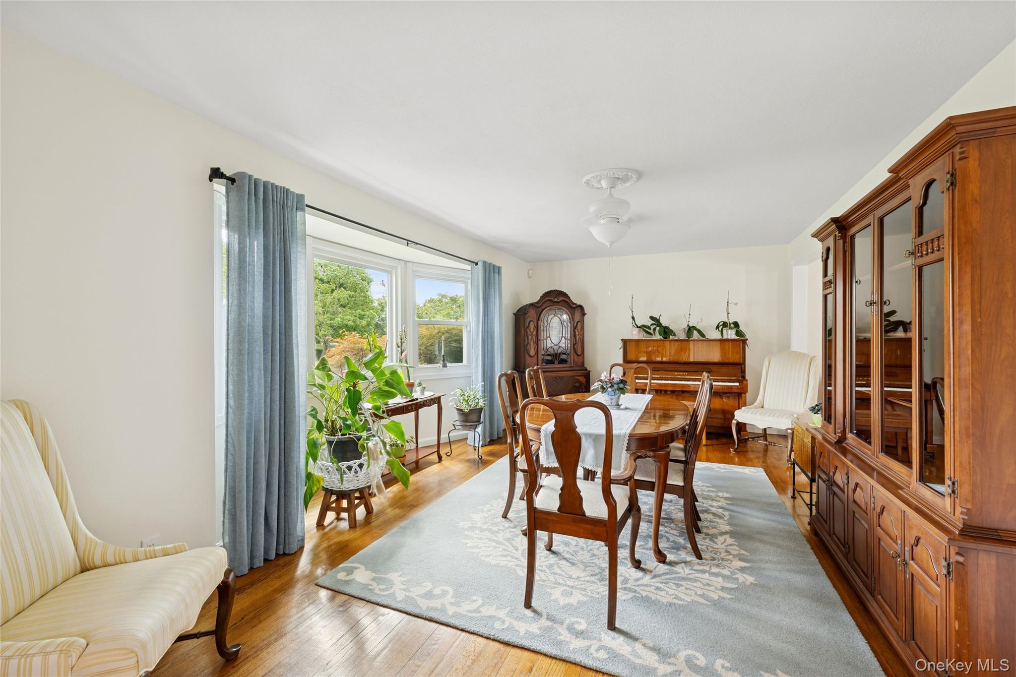 34 MOREWOOD DRIVE, Smithtown, NY 11787