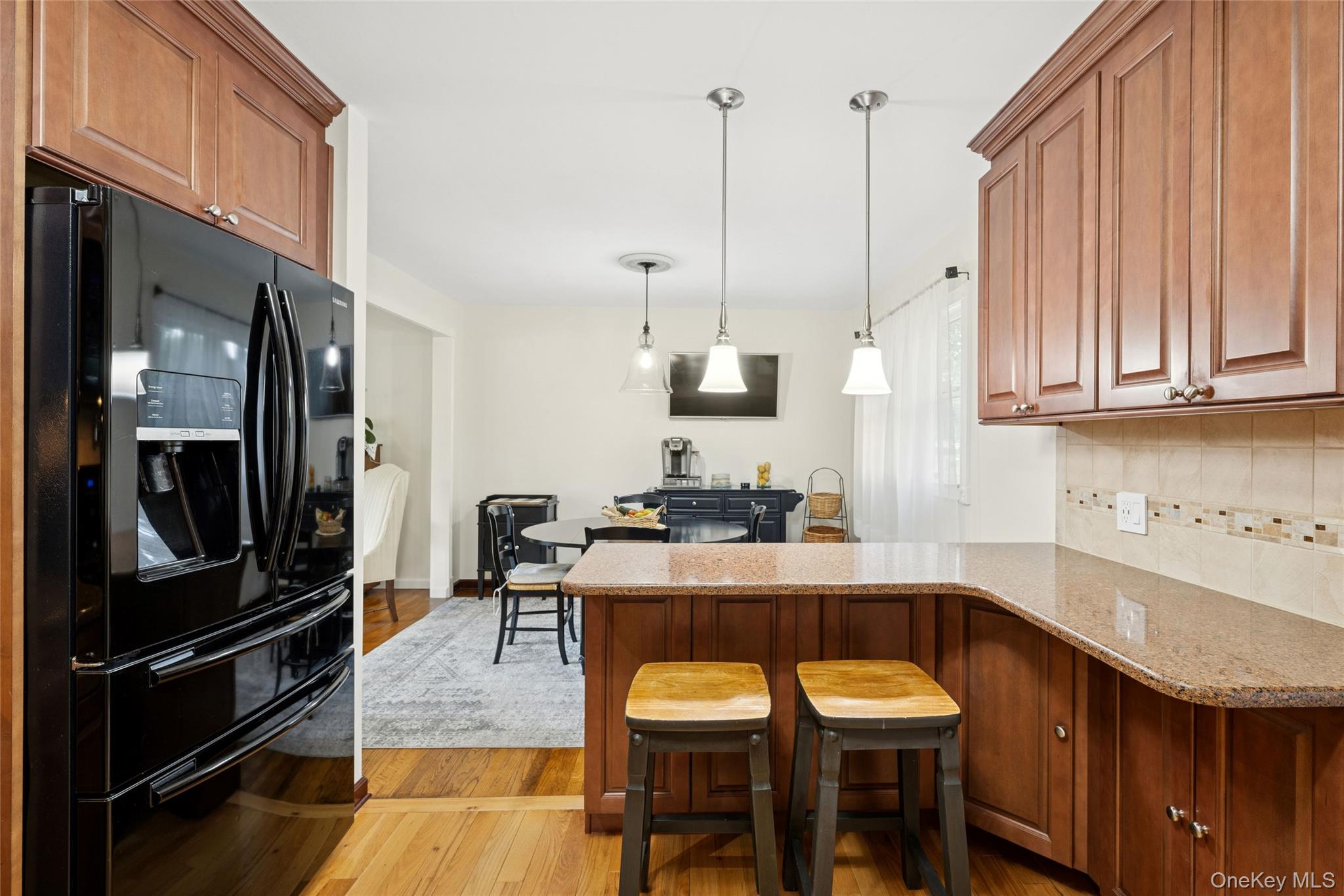 34 MOREWOOD DRIVE, Smithtown, NY 11787