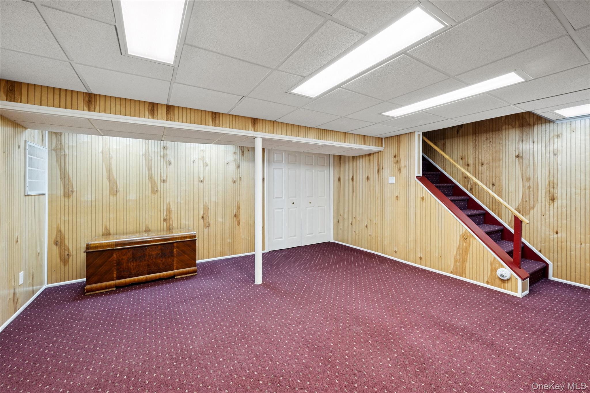 34 MOREWOOD DRIVE, Smithtown, NY 11787