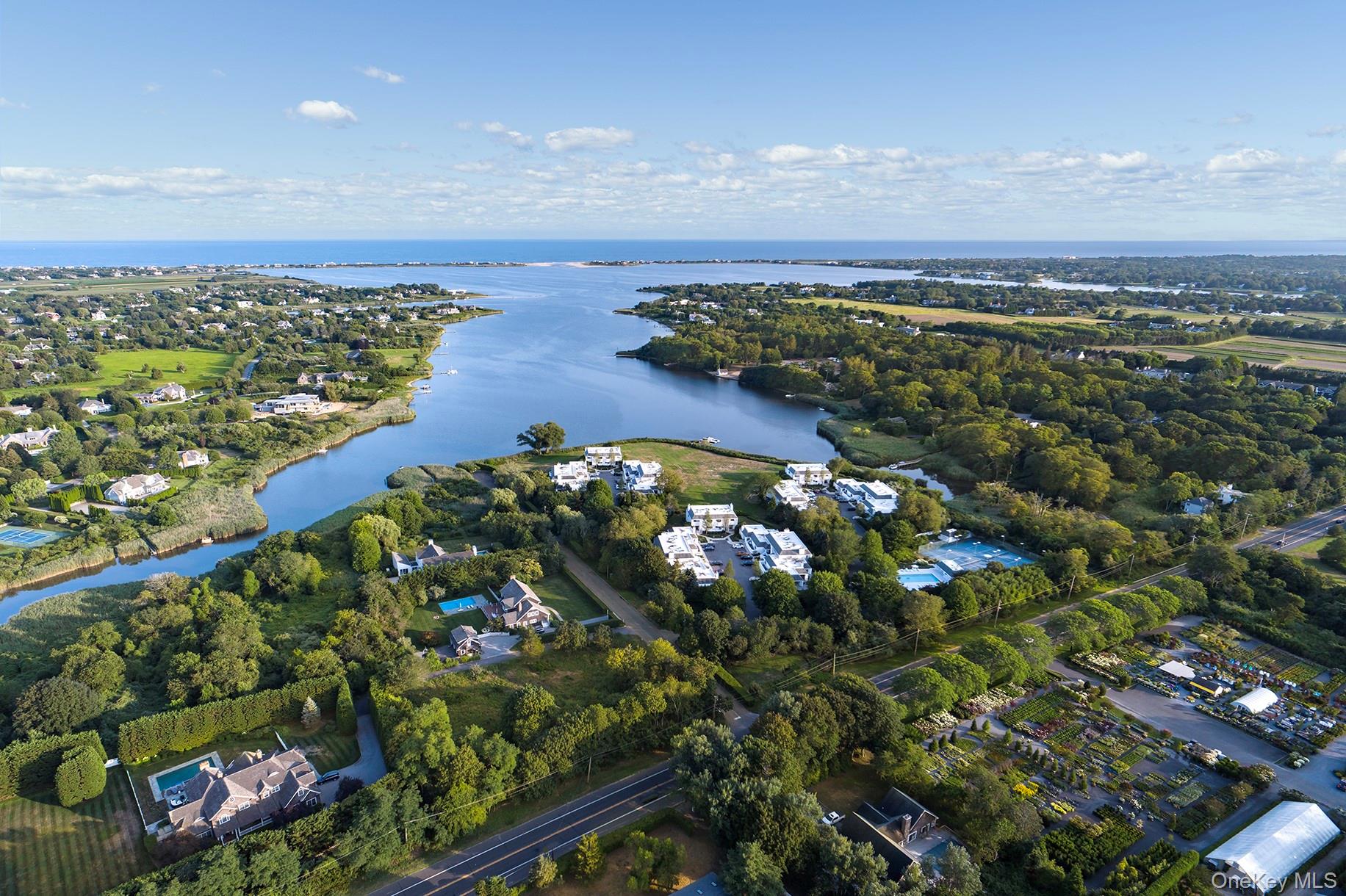 11 Bay Avenue, Water Mill, NY 11976