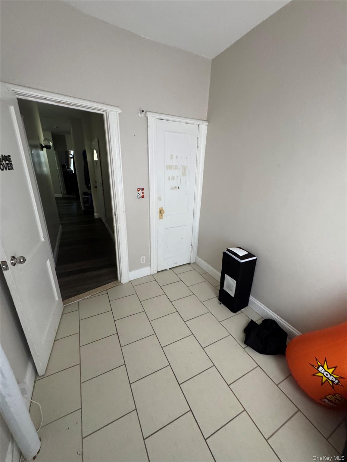 7520 64th Place, Glendale, NY 11385