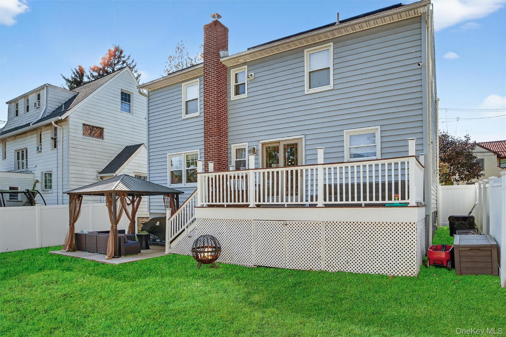 349 Hawthorne Terrace, Mount Vernon, NY 10552