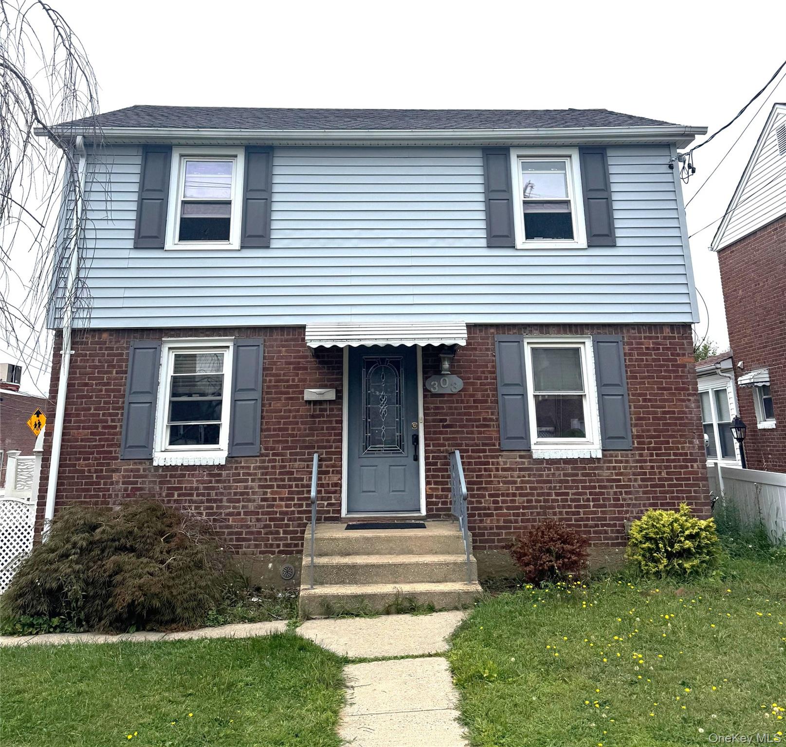 303 Beebe Road, Mineola, NY 11501