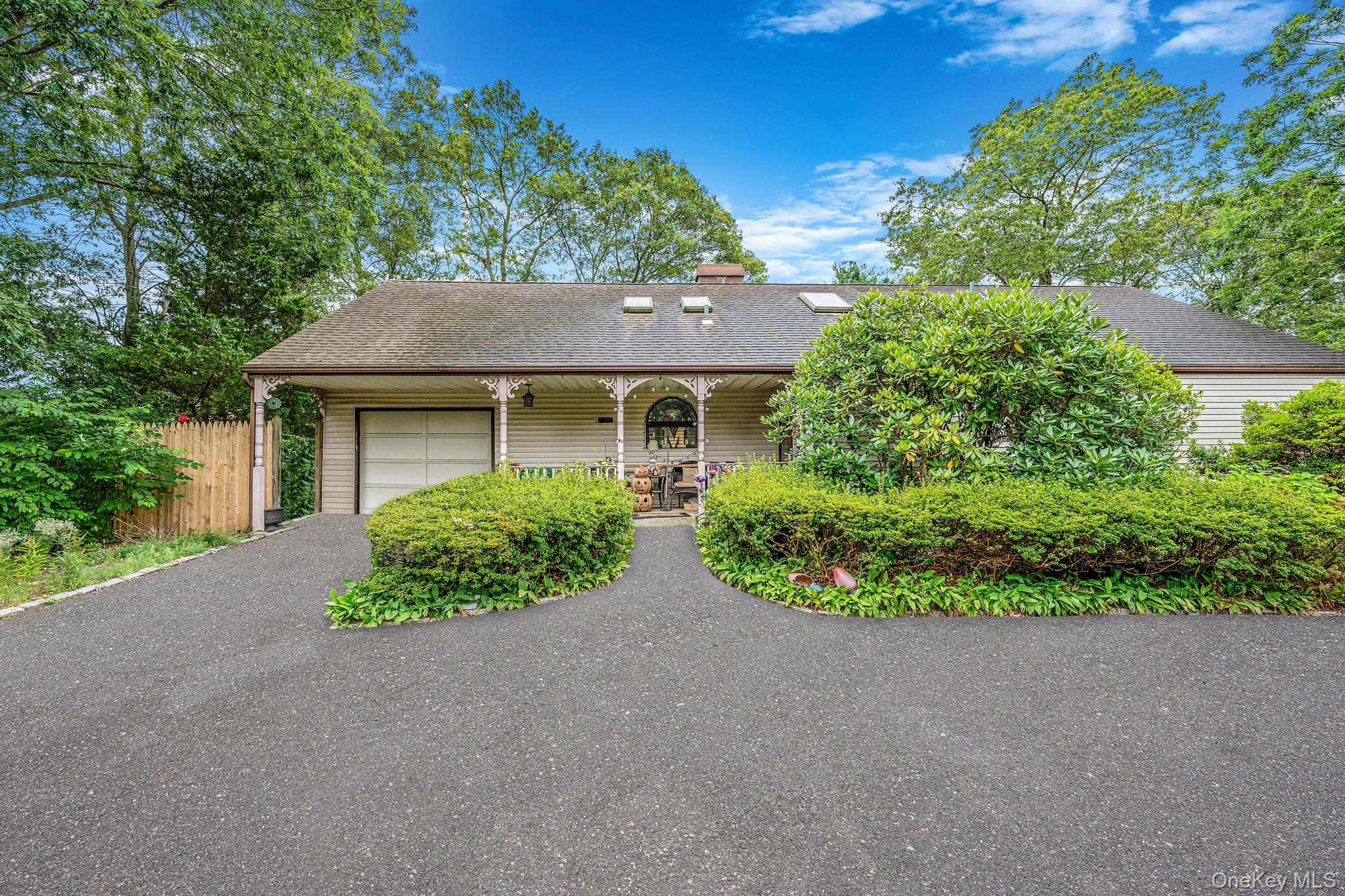 68 Lakeside Drive, Farmingville, NY 11738