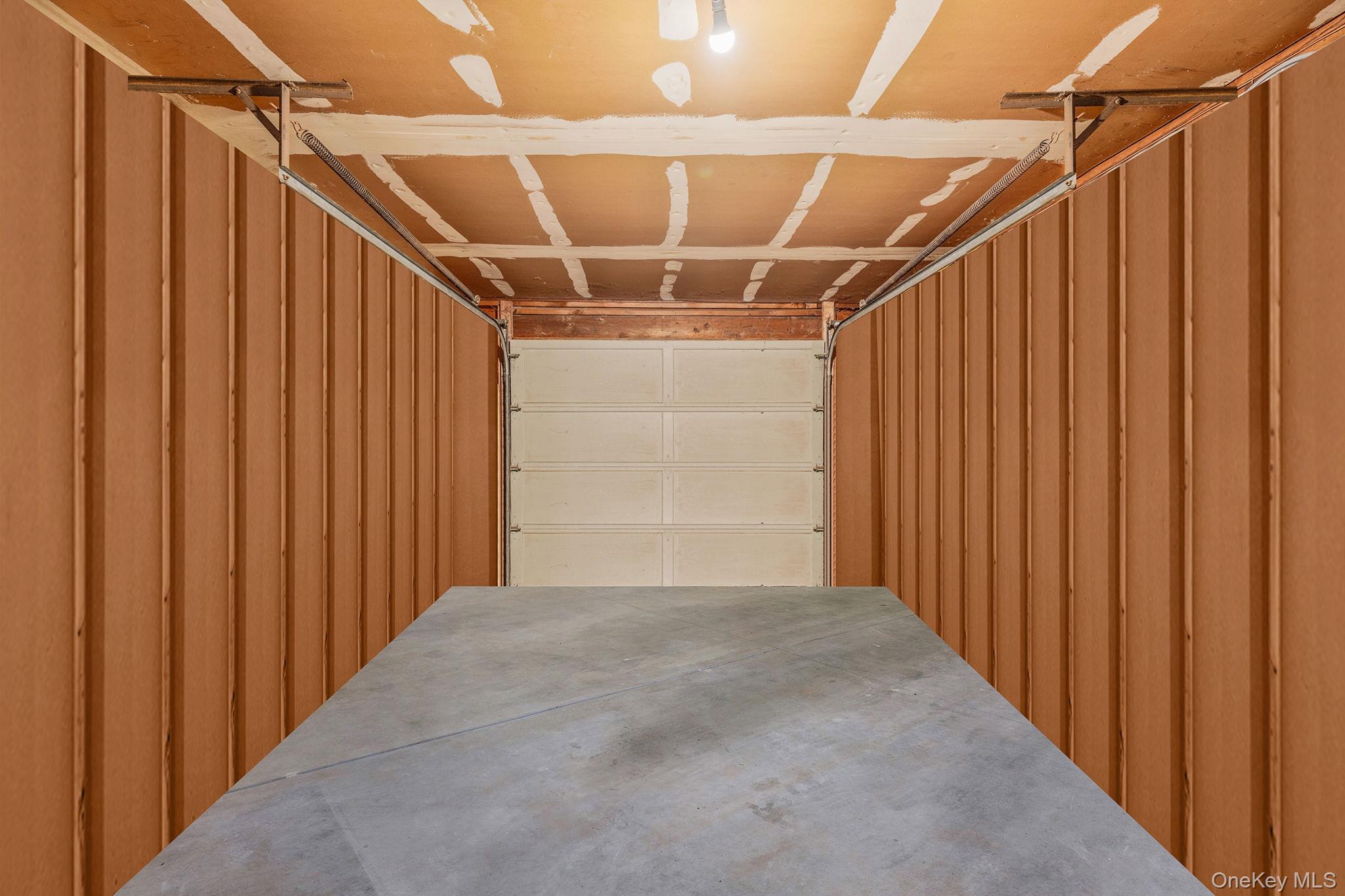 68 Lakeside Drive, Farmingville, NY 11738