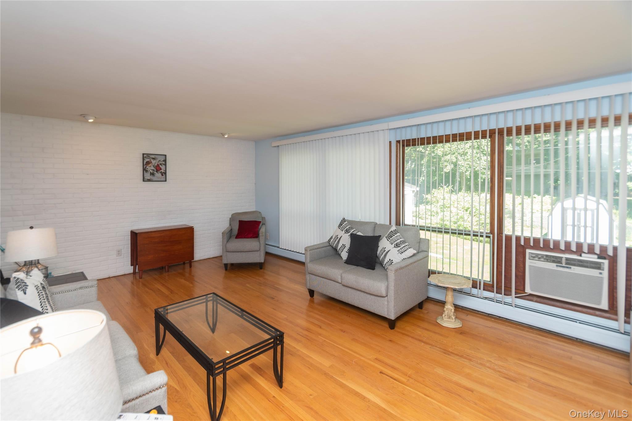 21 Tamidan Road, Poughkeepsie, NY 12601