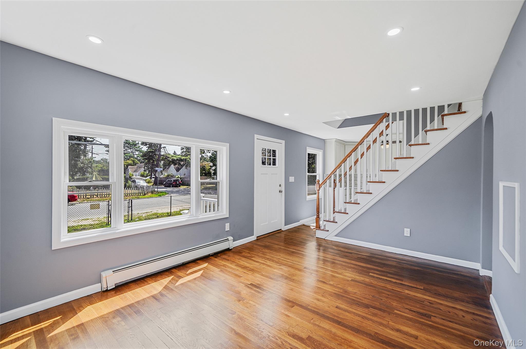 18 Jefferson Avenue, Brentwood, NY 11717