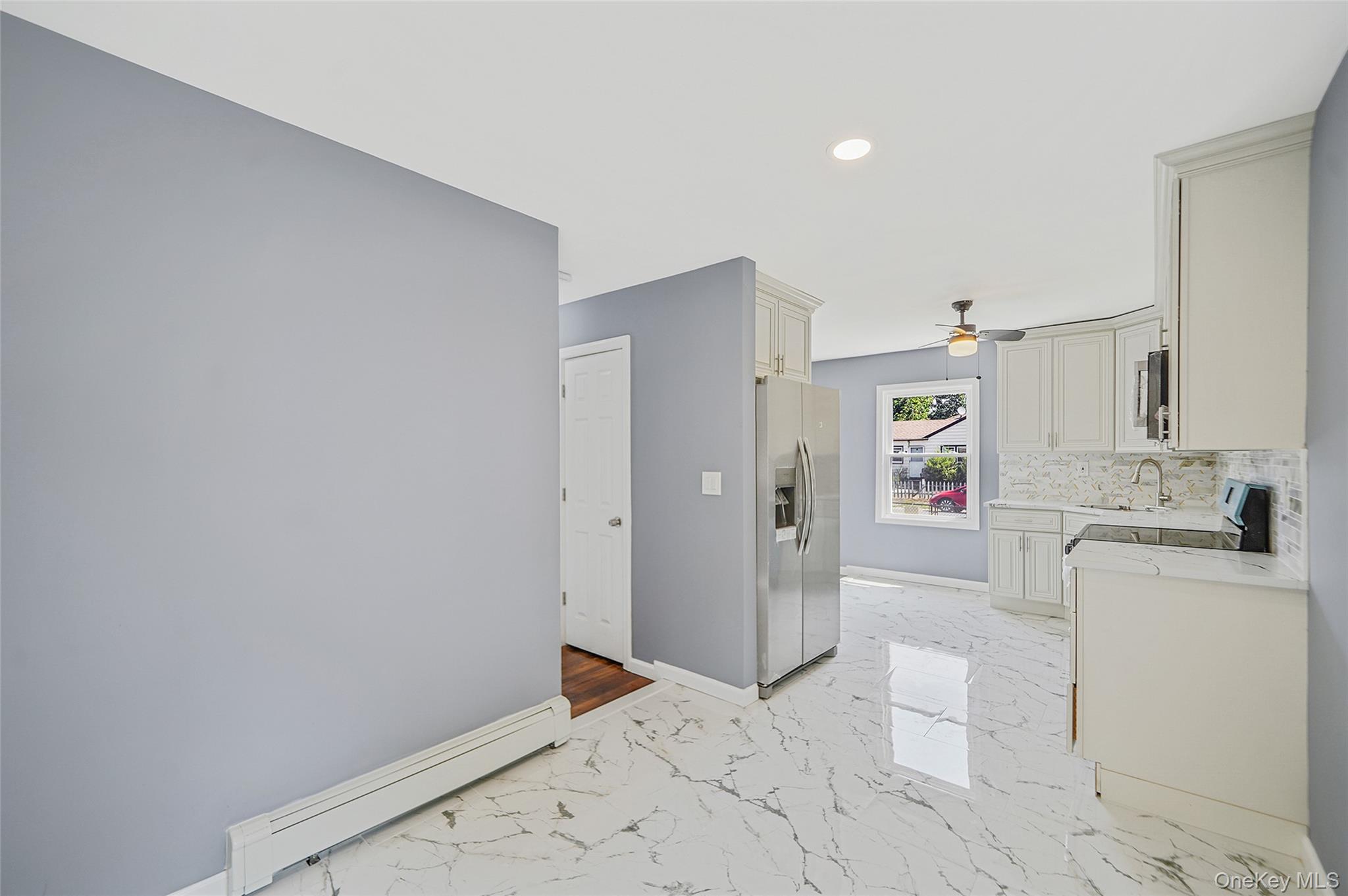 18 Jefferson Avenue, Brentwood, NY 11717