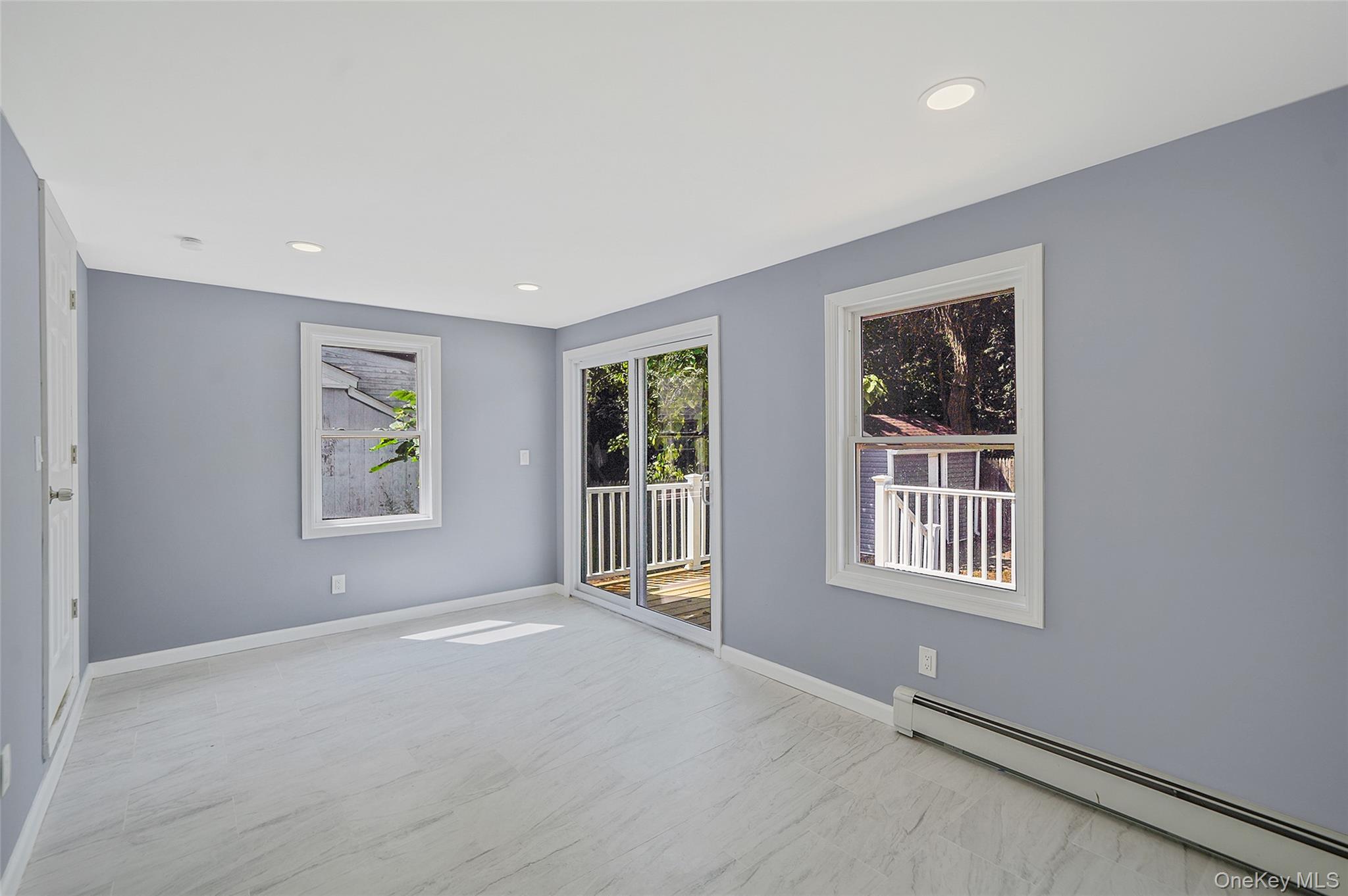 18 Jefferson Avenue, Brentwood, NY 11717