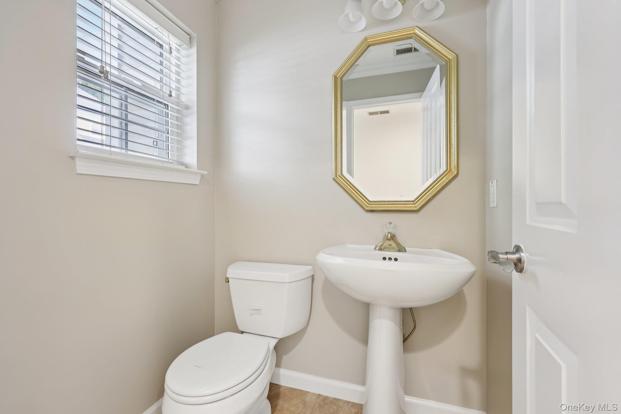 27 Crystal Hill Drive # 27, Pomona, NY 10970