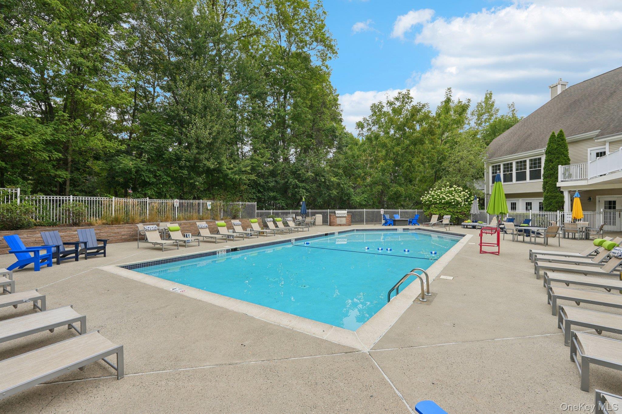 27 Crystal Hill Drive # 27, Pomona, NY 10970