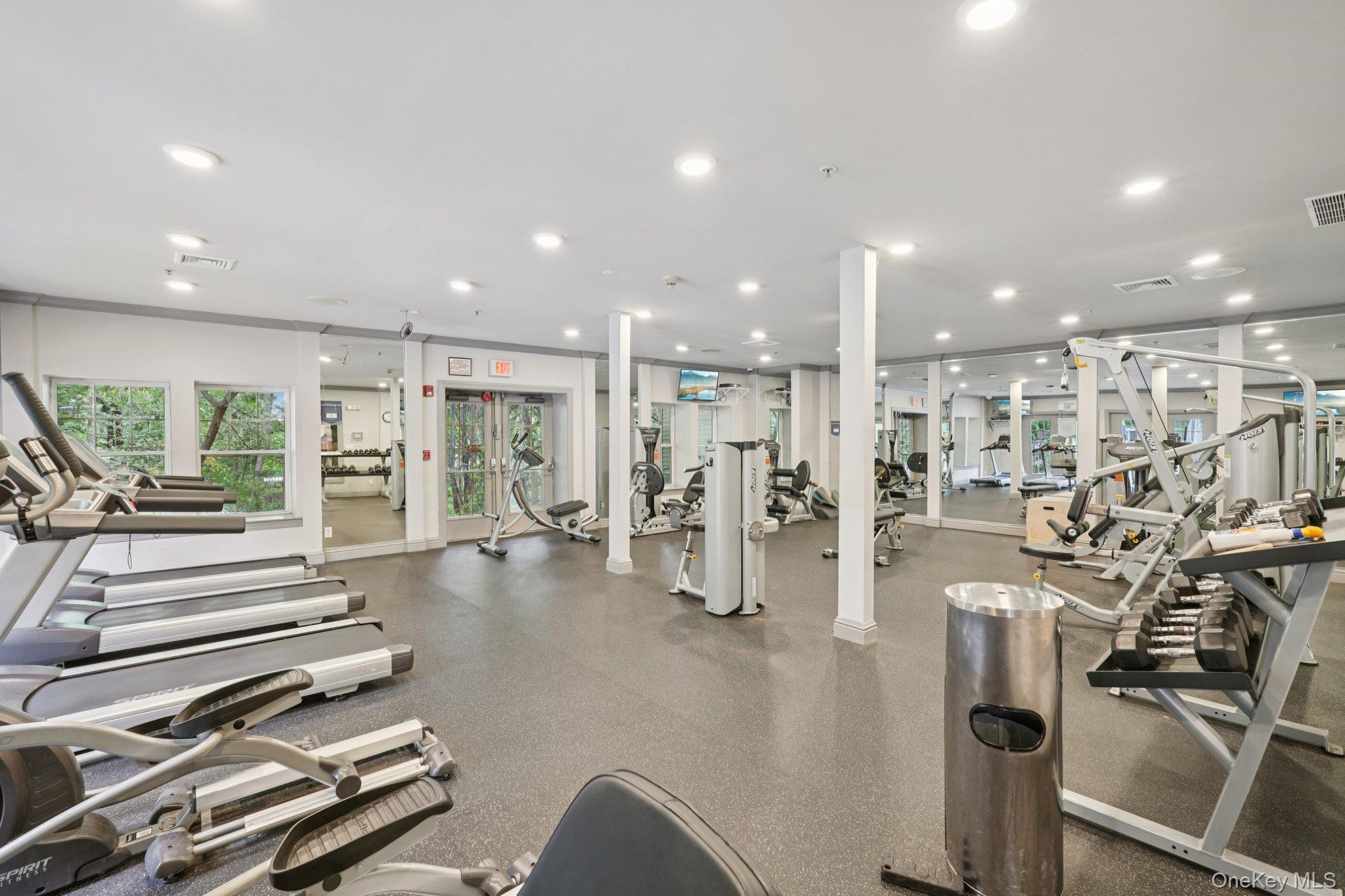 27 Crystal Hill Drive # 27, Pomona, NY 10970