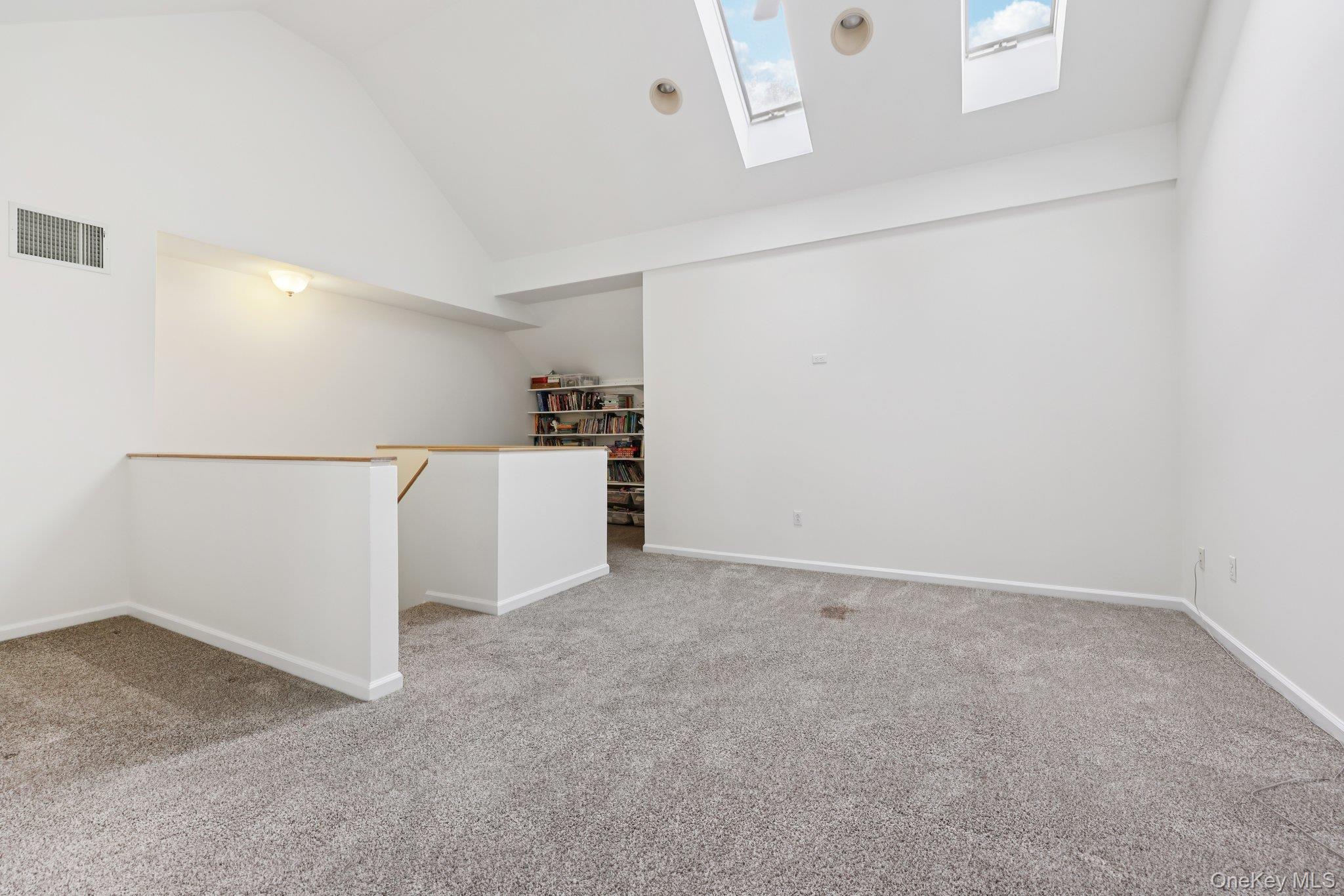 27 Crystal Hill Drive # 27, Pomona, NY 10970