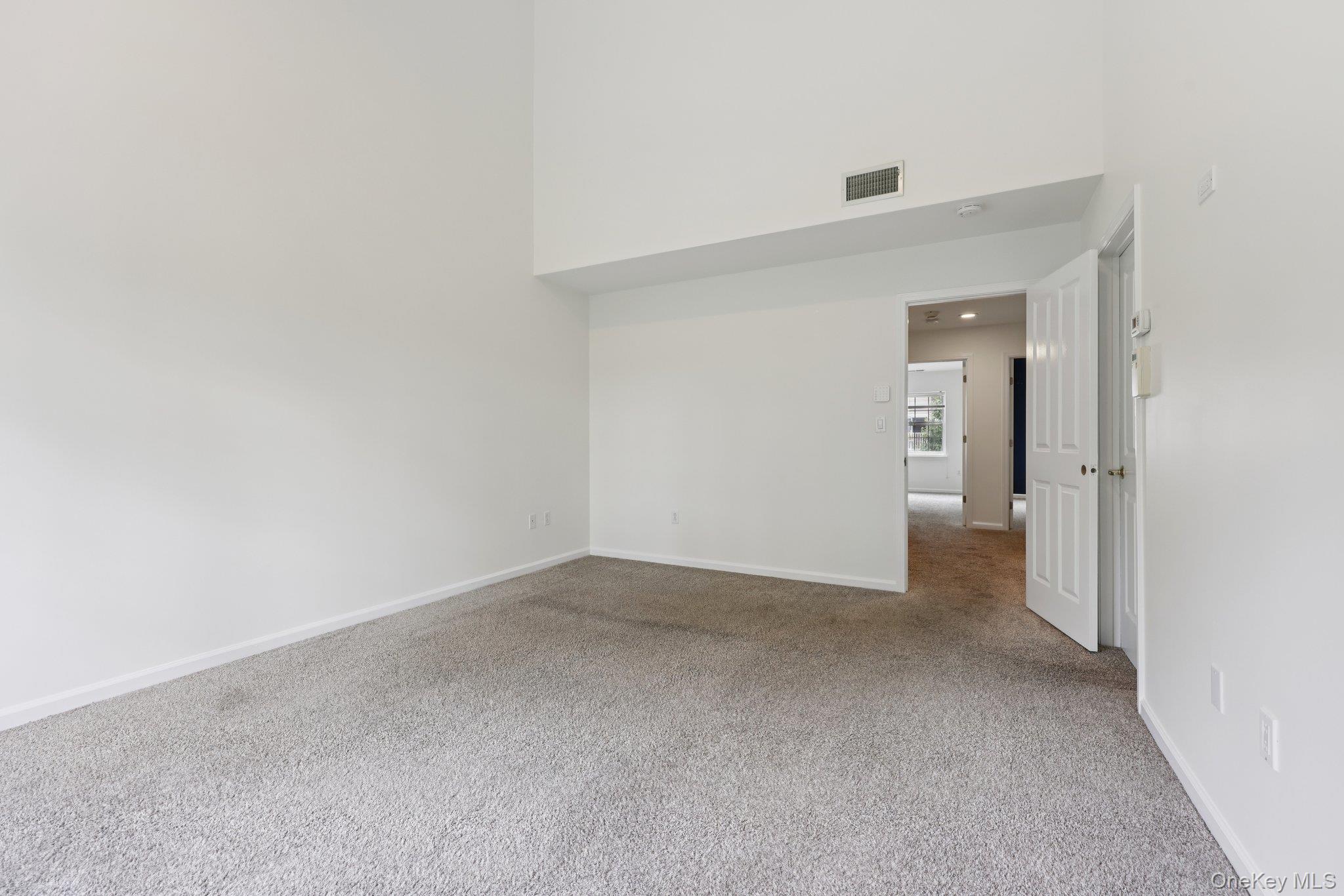 27 Crystal Hill Drive # 27, Pomona, NY 10970