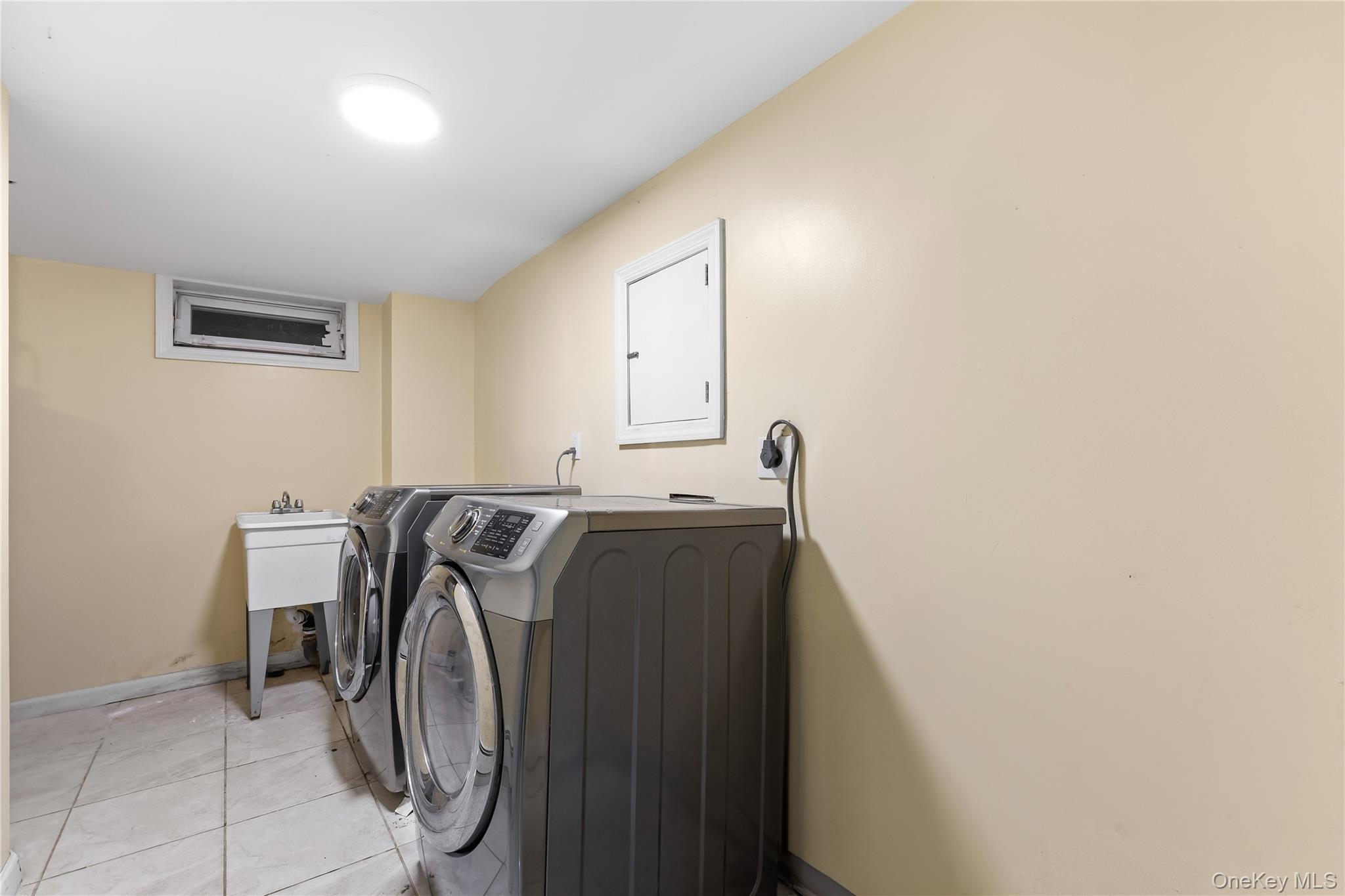 73-08 187th Street, Fresh Meadows, NY 11366