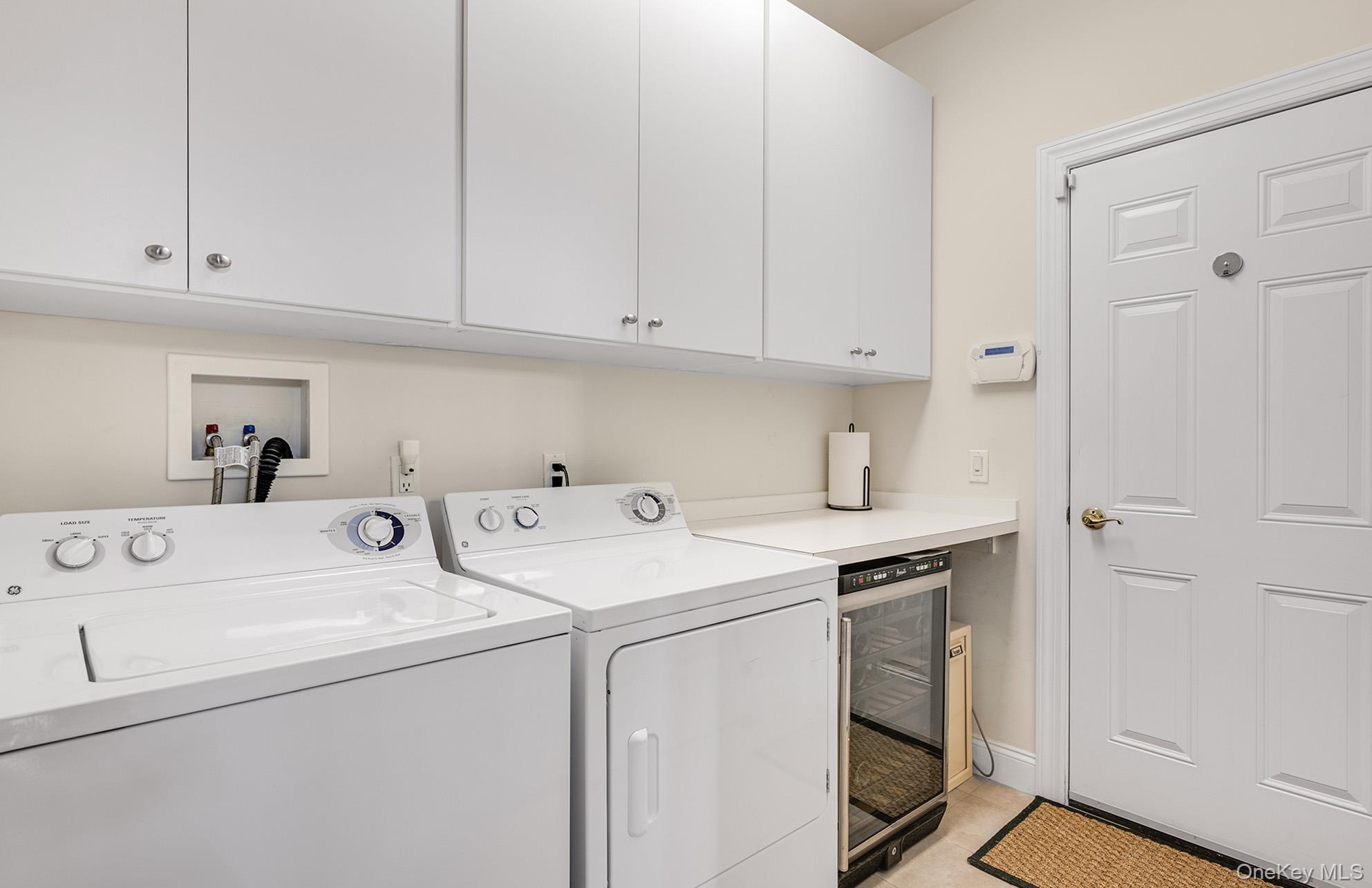 43 Applause Drive, Eastport, NY 11941